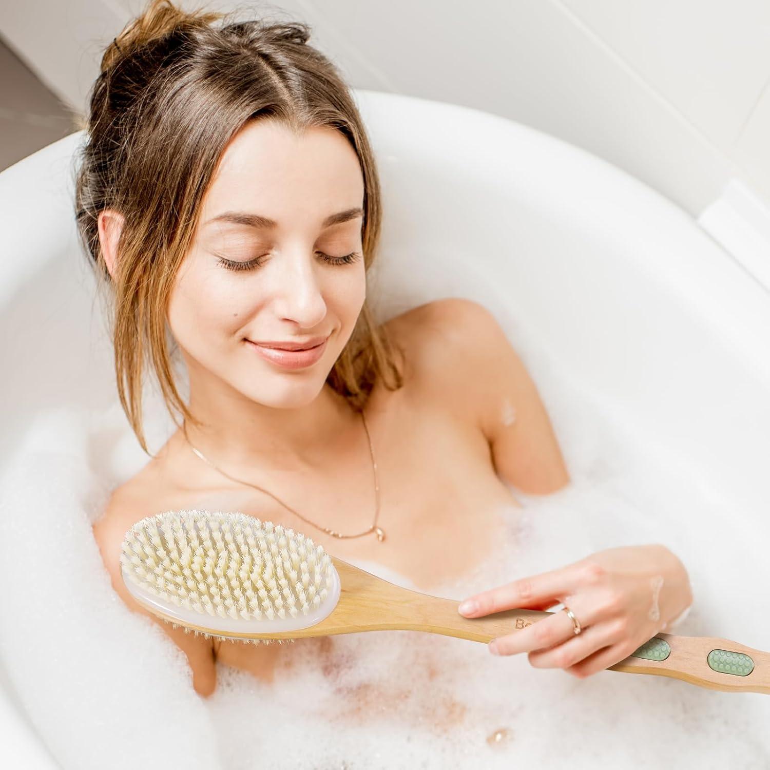 Set de cepillo corporal Bearona con mitón exfoliante 41.91 cm