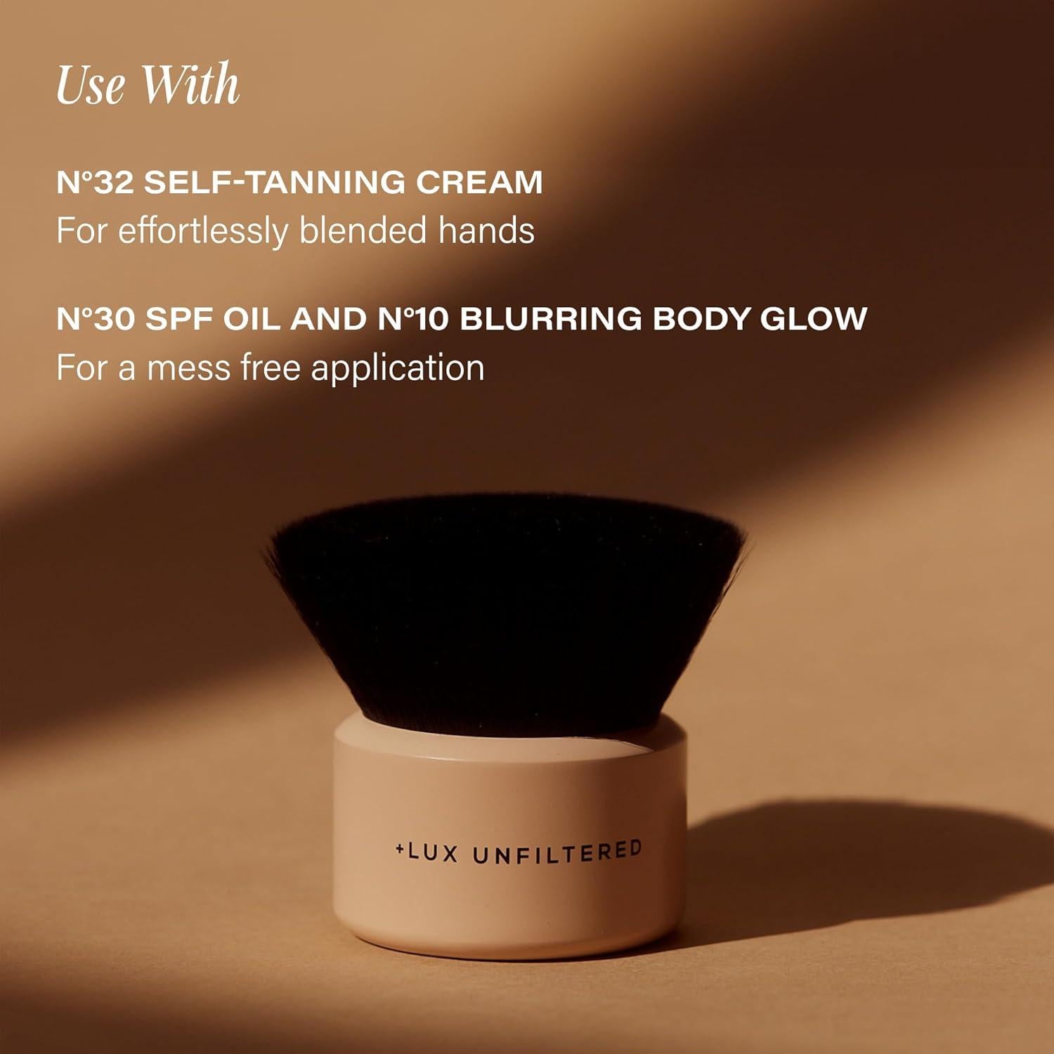 Brocha Corporal Kabuki Lux Unfiltered - Cerdas Sintéticas Veganas