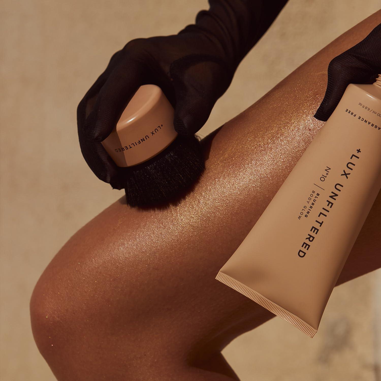 Brocha Corporal Kabuki Lux Unfiltered - Cerdas Sintéticas Veganas