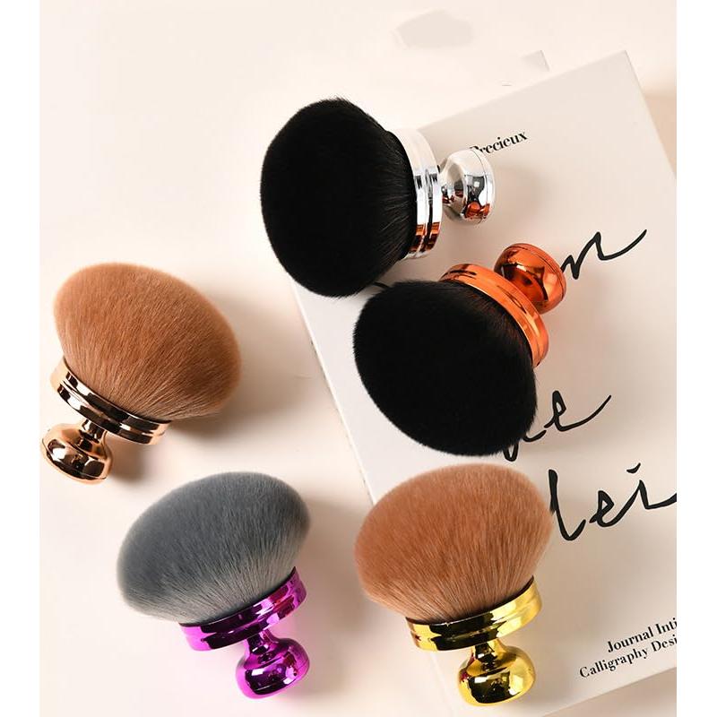 Brocha de Maquillaje Corporal Extra Grande AM RIGHT THIRTY 8.13 cm Oro Rosa