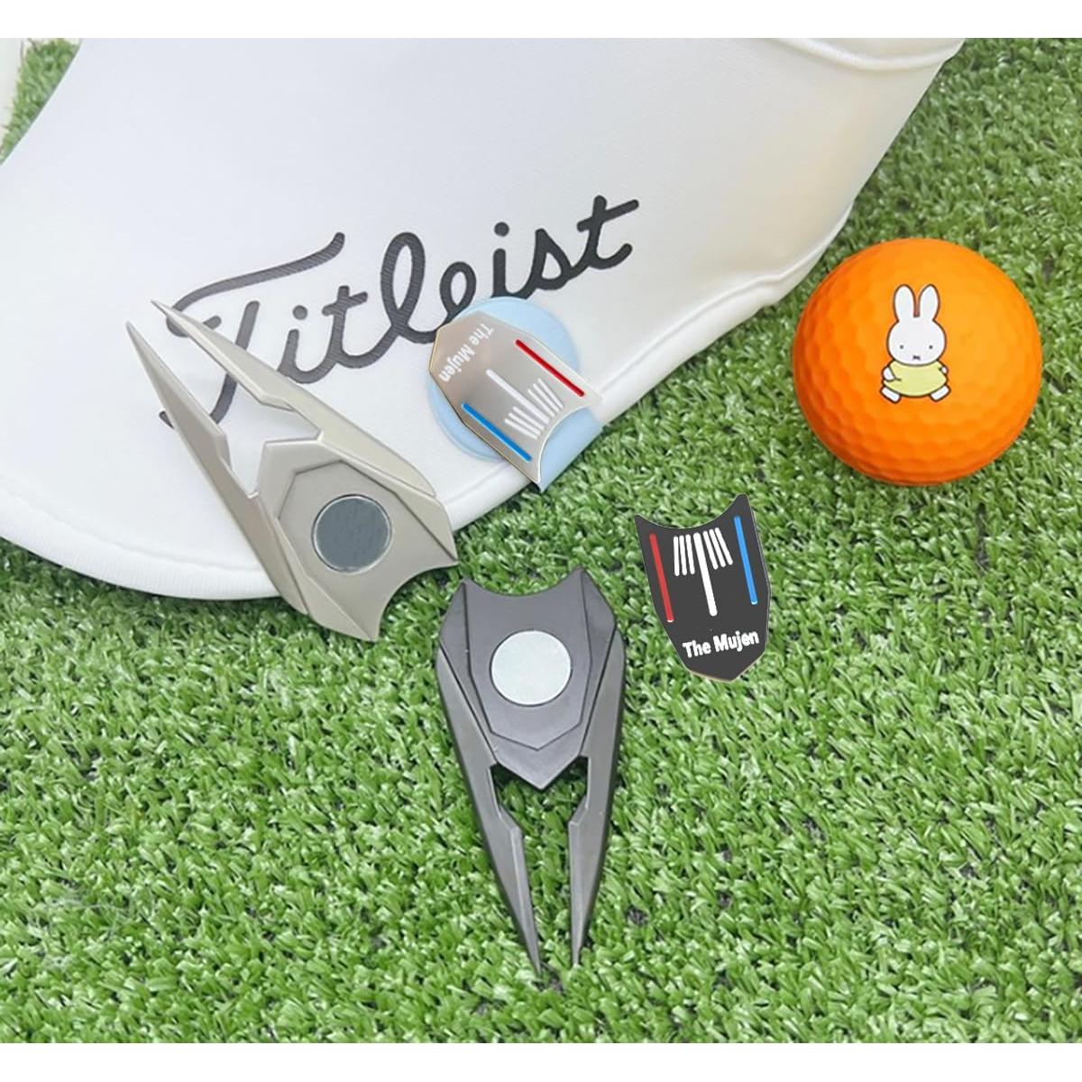 Marcador de Pelota de Golf The Mujen con Herramienta de Divot