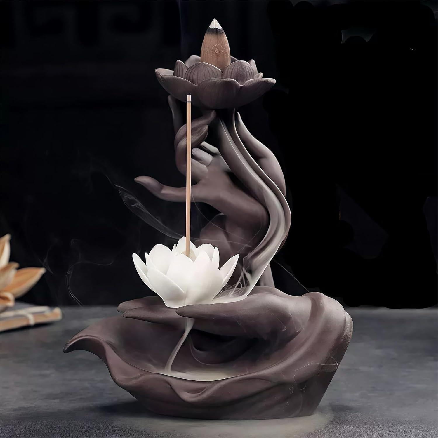 Quemador de Incienso de Retroceso XINGZUAN con 60 Conos y 30 Varitas