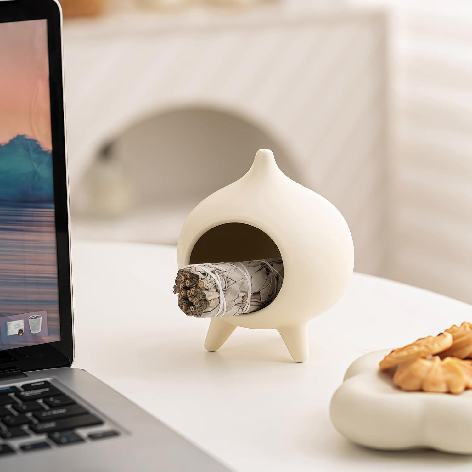 Soporte de Cerámica Zynzthos para Palo Santo y Salvia - Mini Chimenea