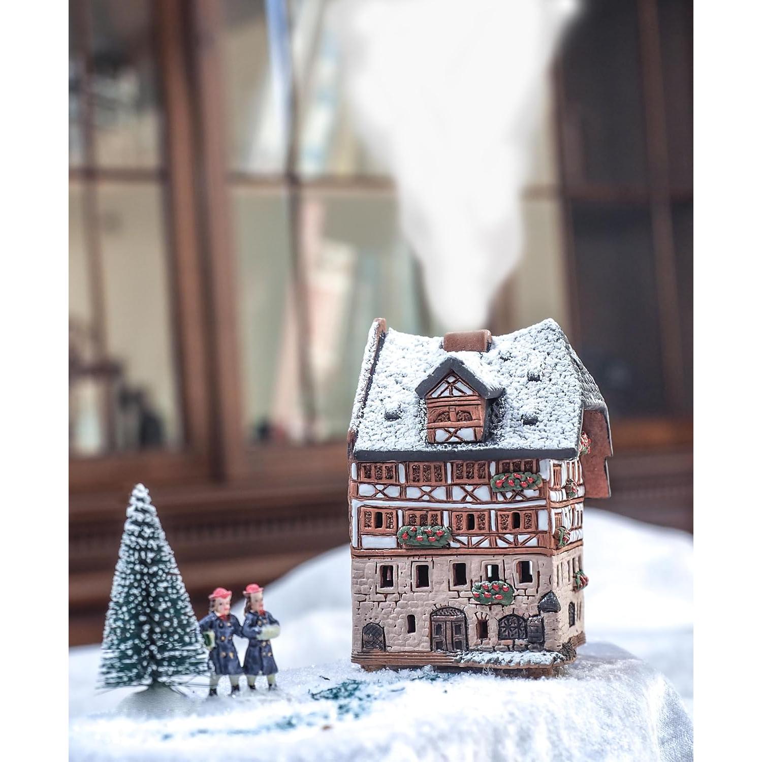 Casa de Pueblo Navideña Cerámica Midene R250 10.5 cm