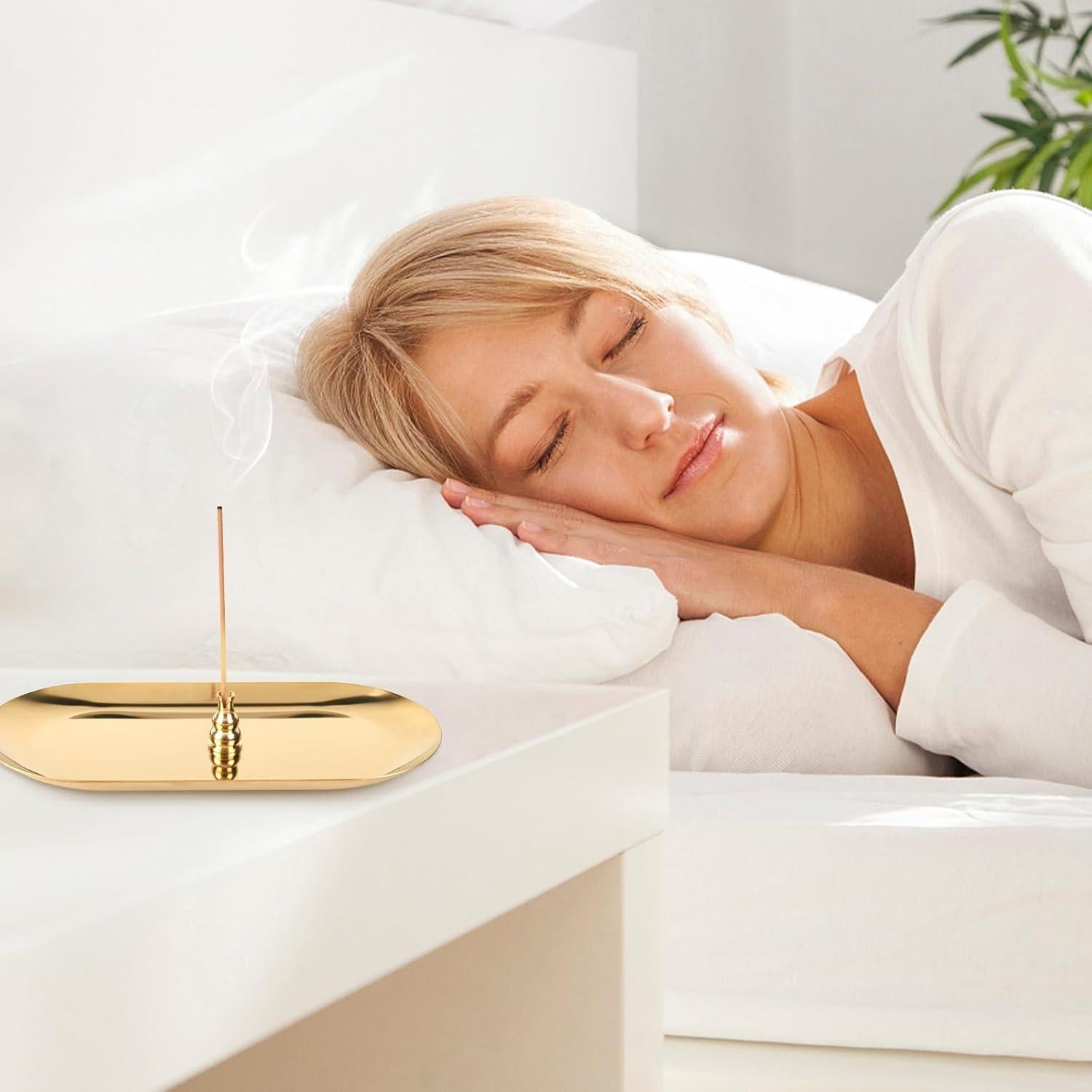 Soporte de Incienso 4 en 1 HOKPA de Latón Dorado Ovalado