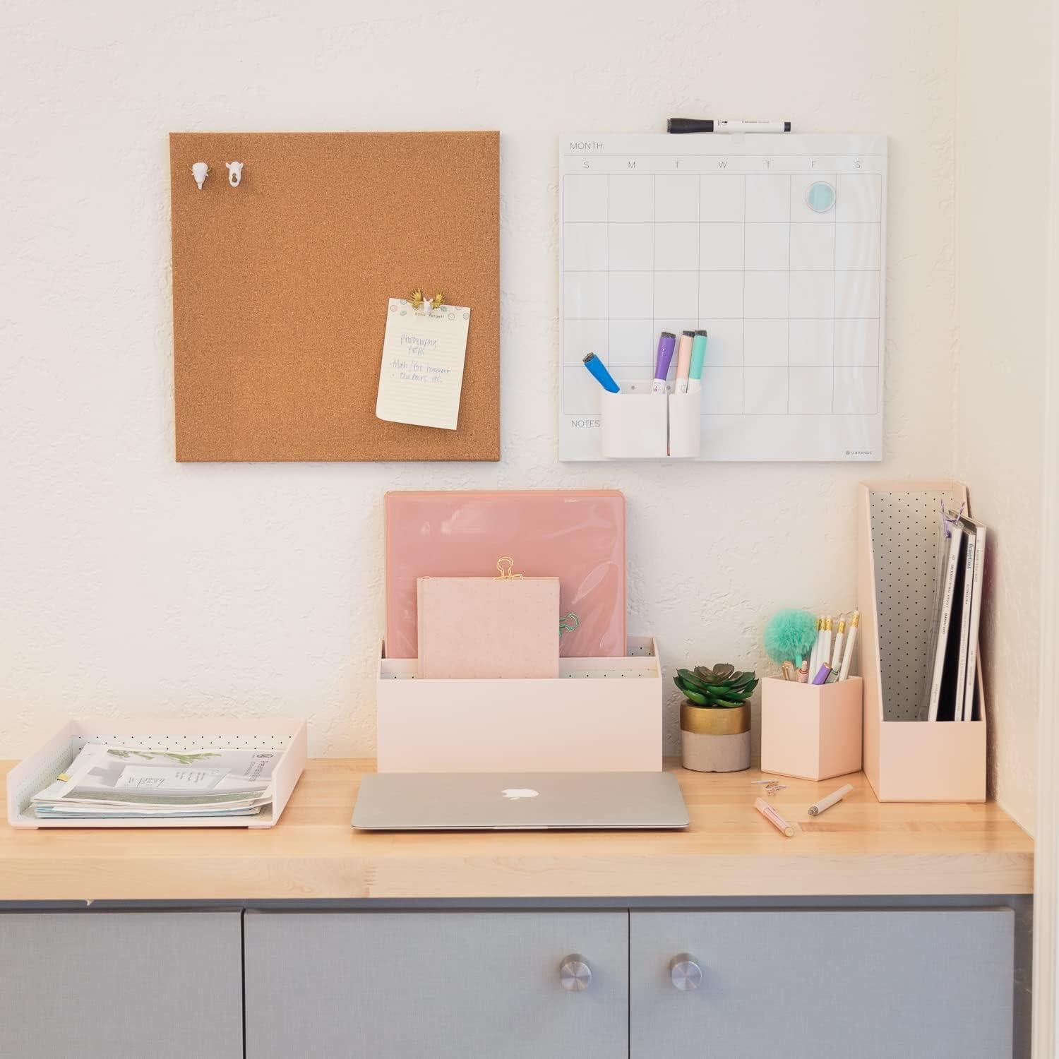 Calendario Magnético Mensual U Brands 35.56 cm Cuadrado