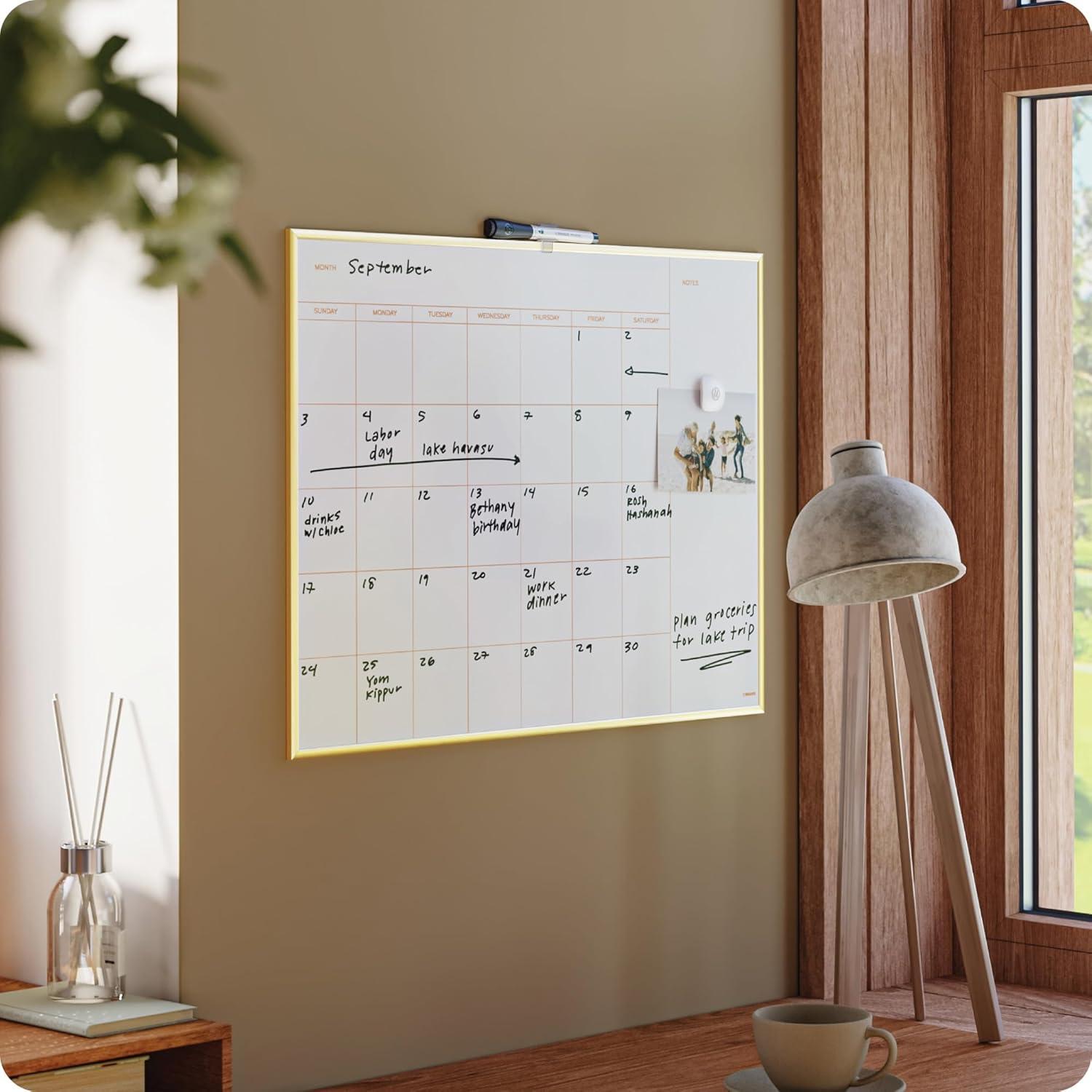 Calendario Magnético de Pizarra Blanca U Brands 61x46 cm