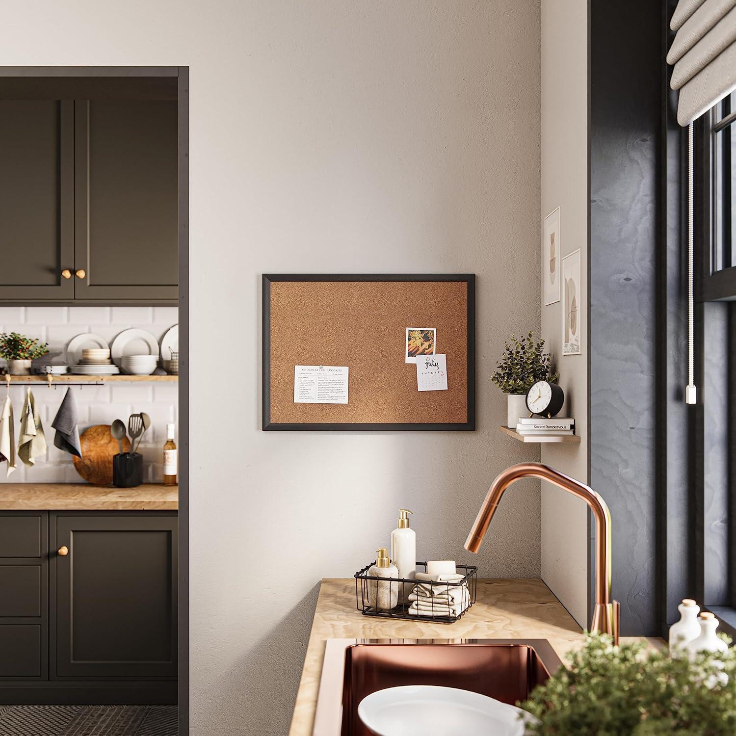 Tablero de Corcho U Brands 58.4x43.2 cm Marco Madera Negra