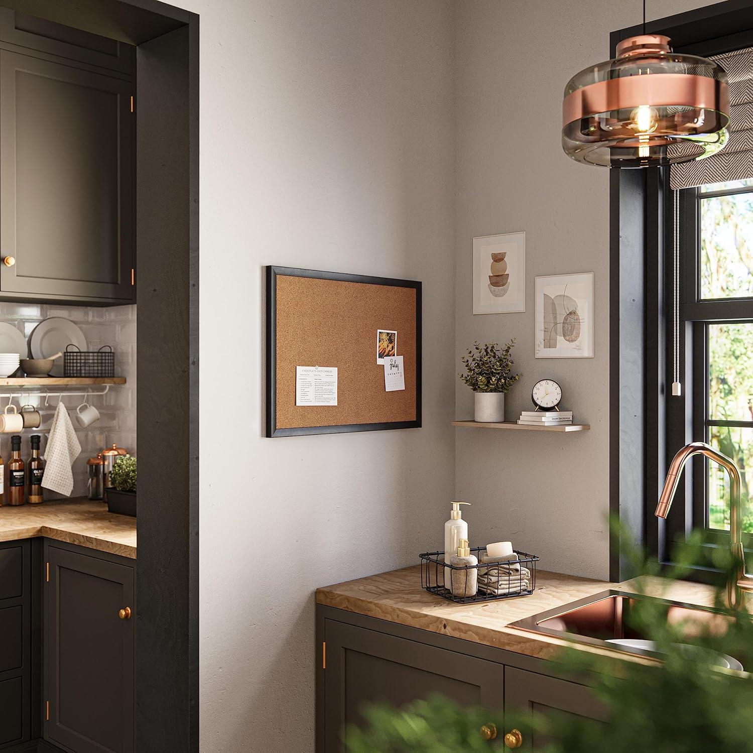 Tablero de Corcho U Brands 58.4x43.2 cm Marco Madera Negra