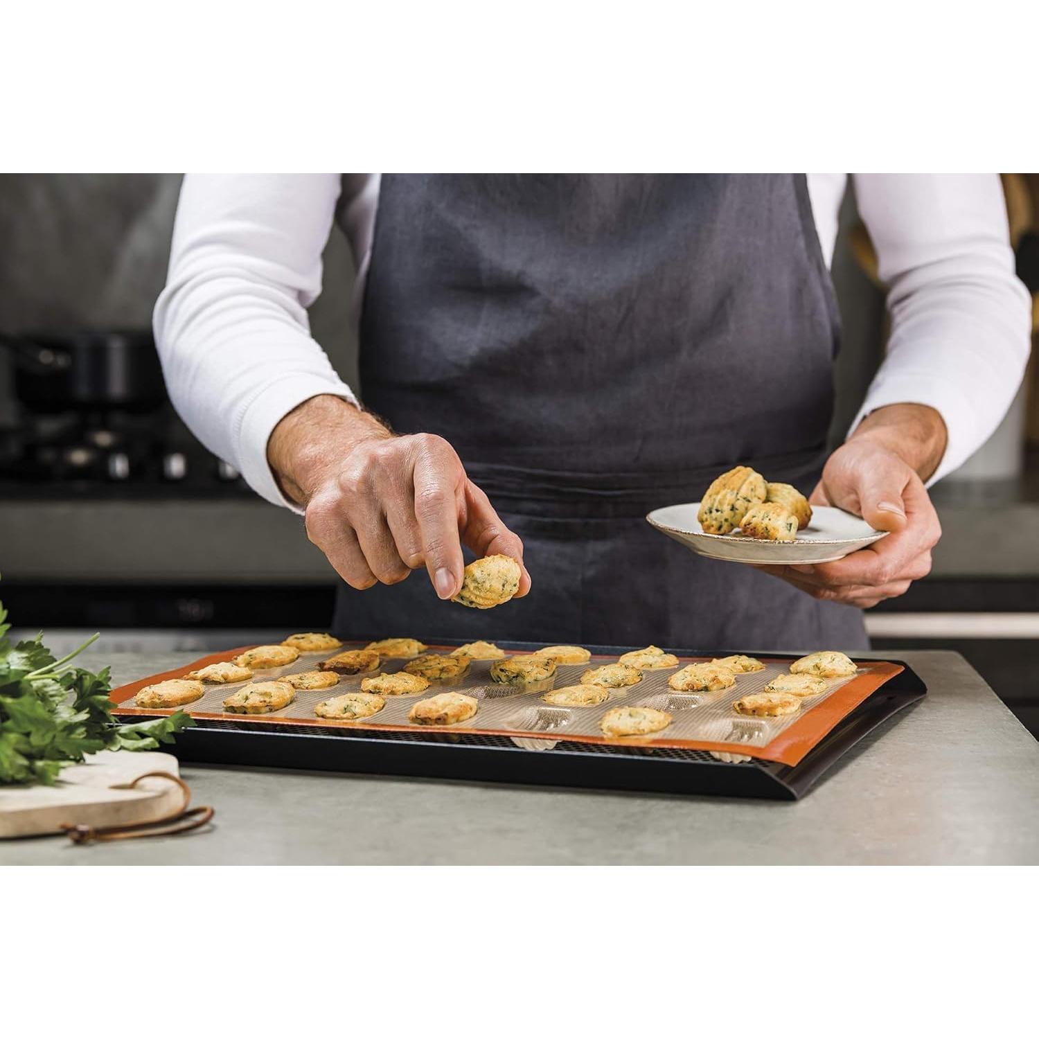 Molde de Silicona Silpat para 28 Mini Madeleines Naranja