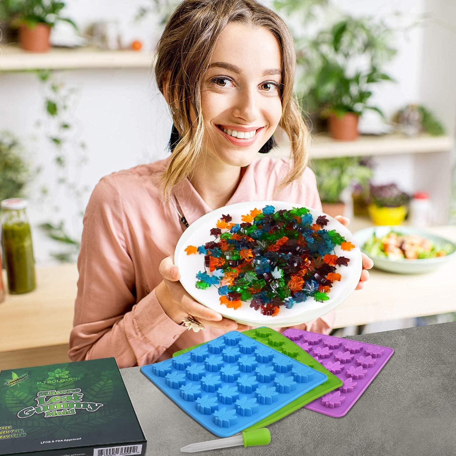 Molde de Silicona para Dulces Hoja de Marihuana PJ Bold - 3 Piezas