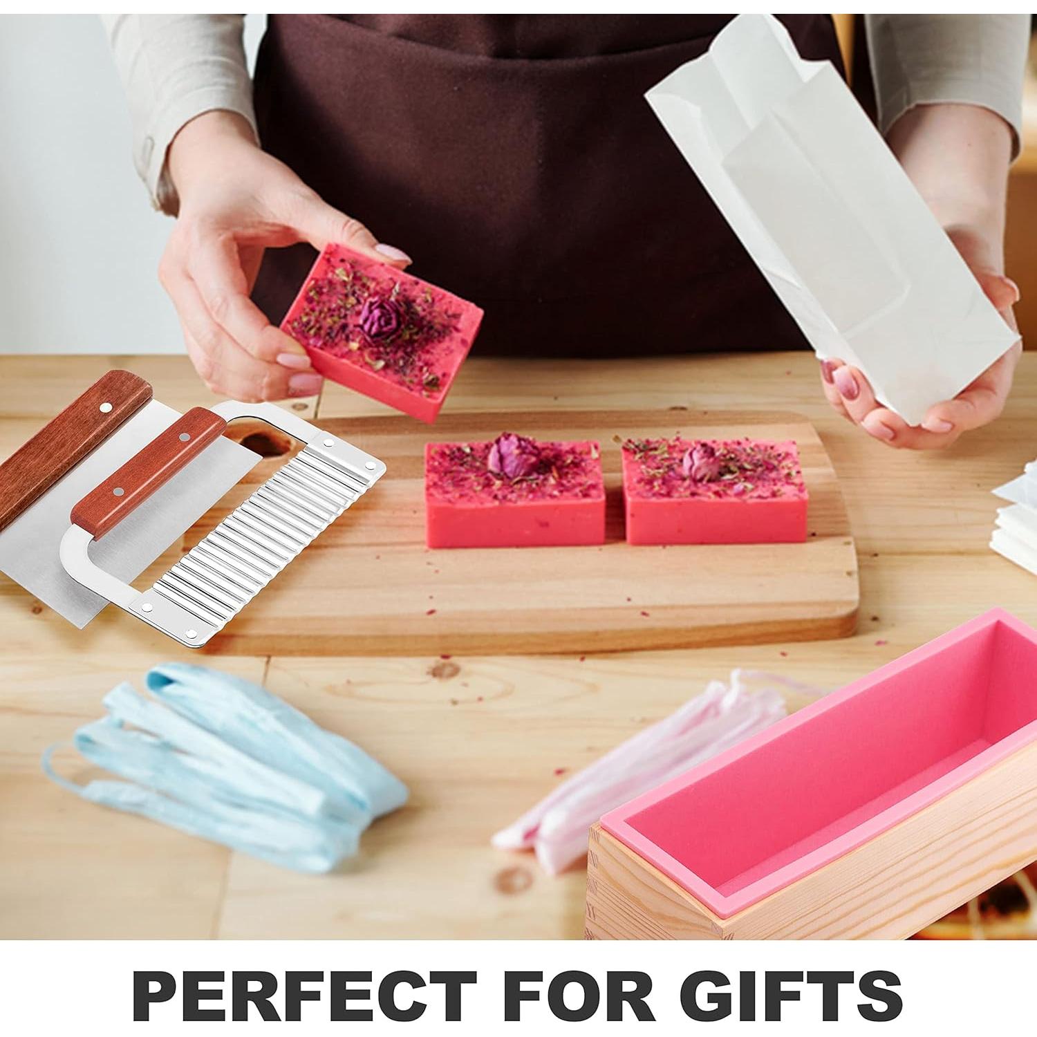 Kit de Molde de Jabón LERYKIN con Cortador de Acero Inoxidable