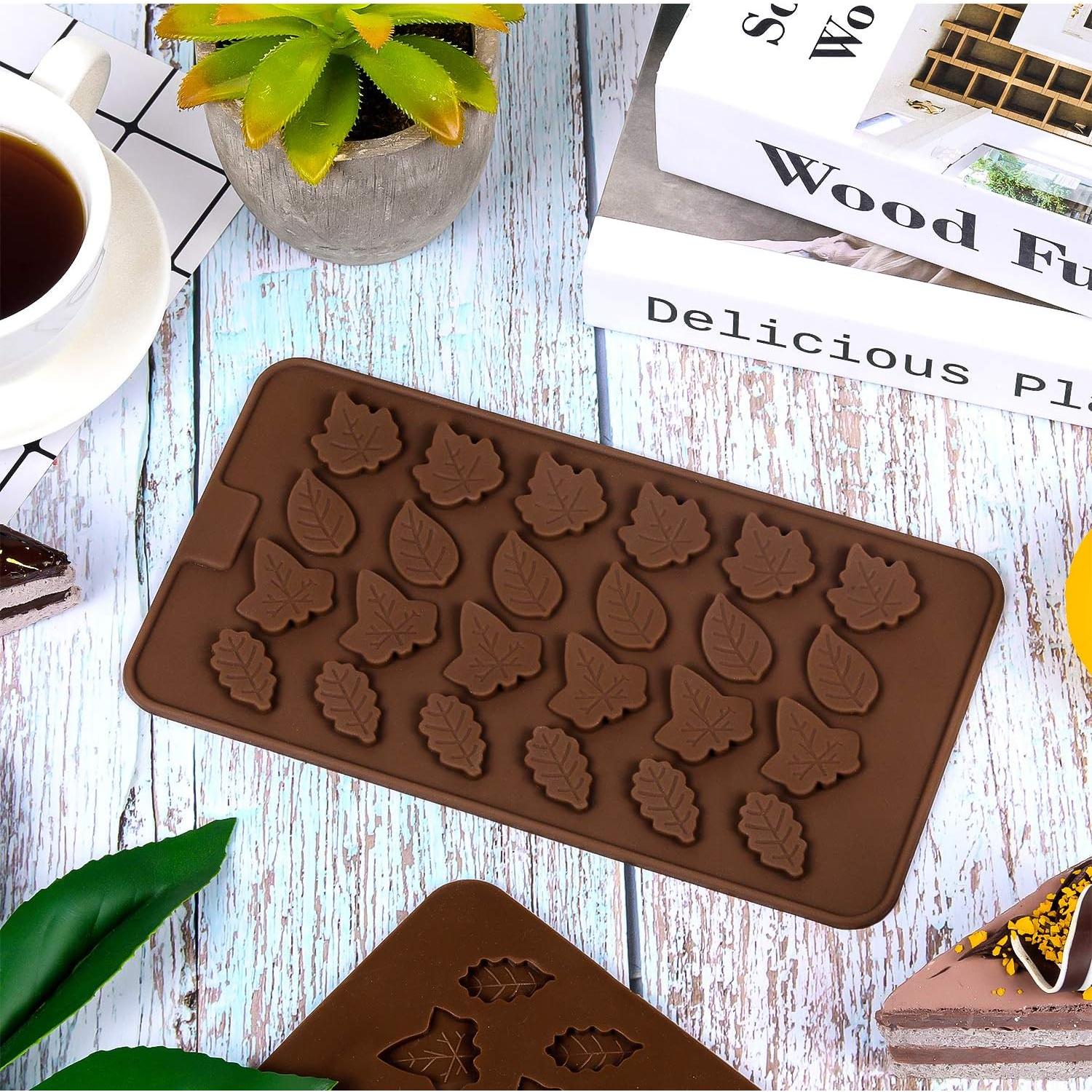Molde de Silicona Patelai Hoja de Arce 4 Piezas 20x10 cm