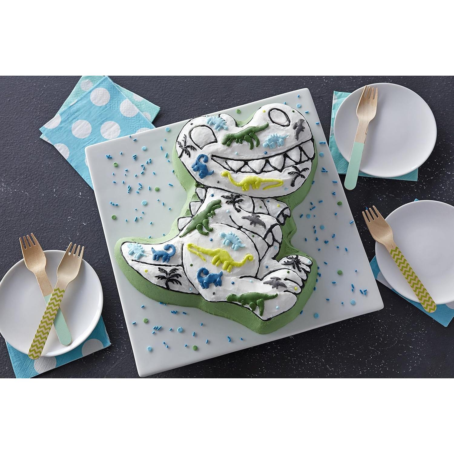 Sartén de Pastel 3D Dinosaurio Wilton 32.4x28x5 cm Aluminio