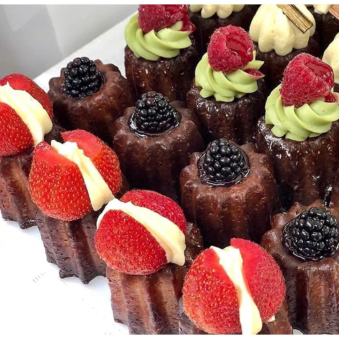 Molde para Canelé JRVT 12 Cavidades Antiadherente Dorado