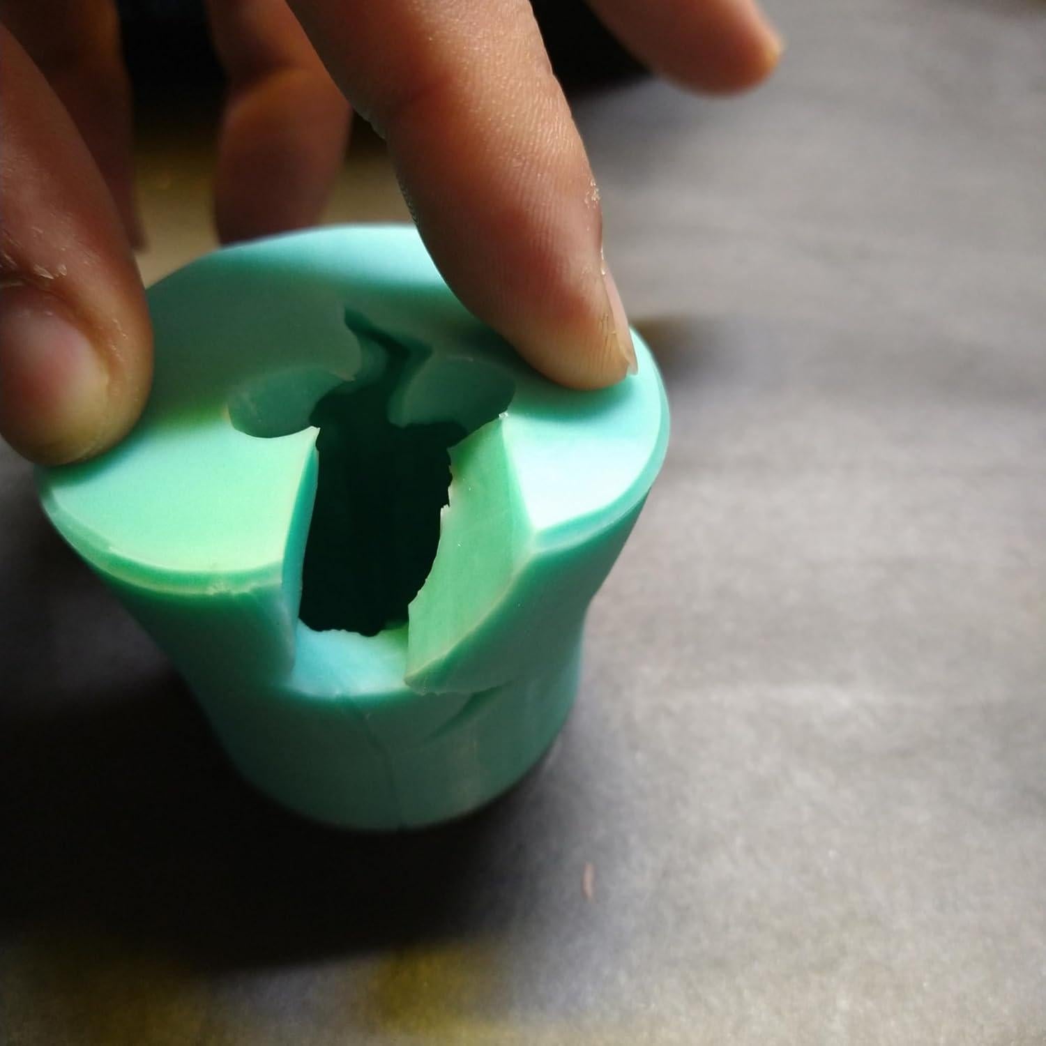 Molde de Silicona 3D Nuez Entera 2M Hand Crafts Verde