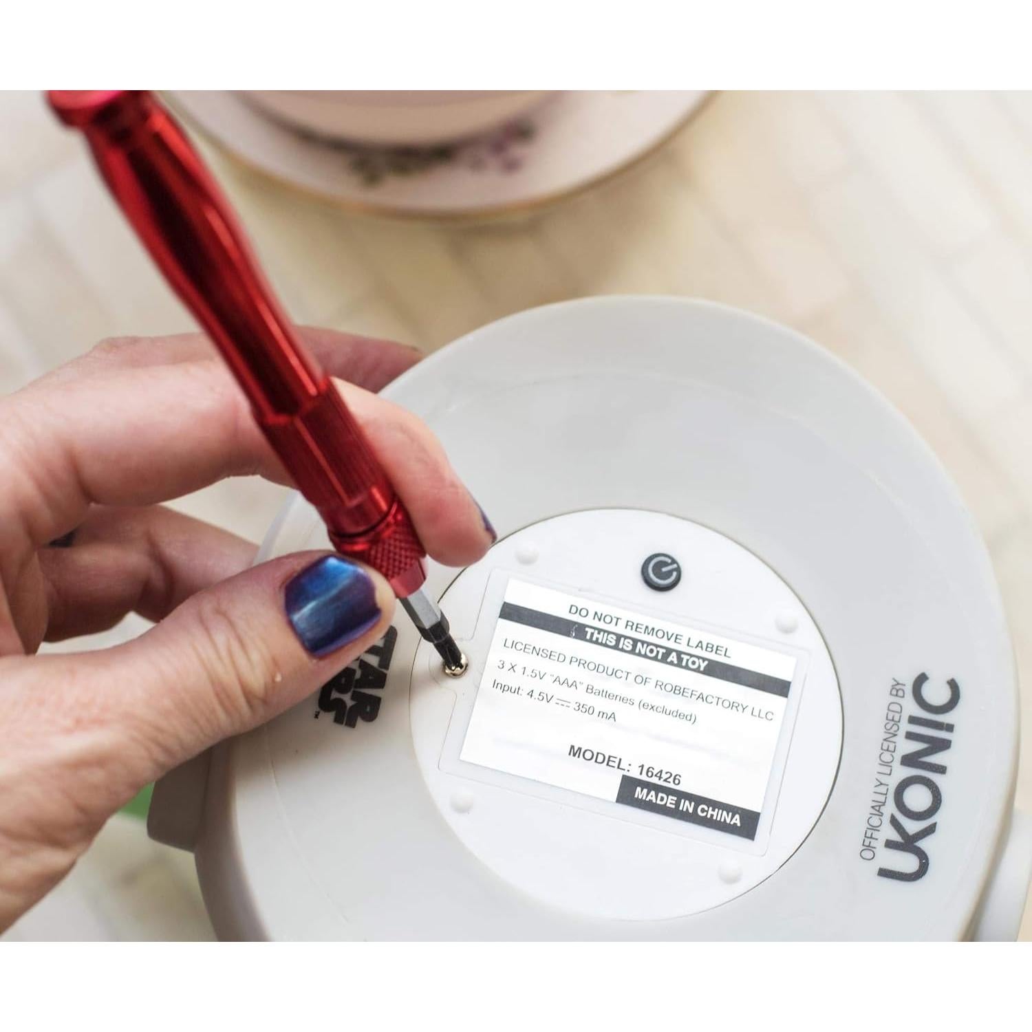 Juego de Destornilladores Iron Man 7 Piezas en Maletín