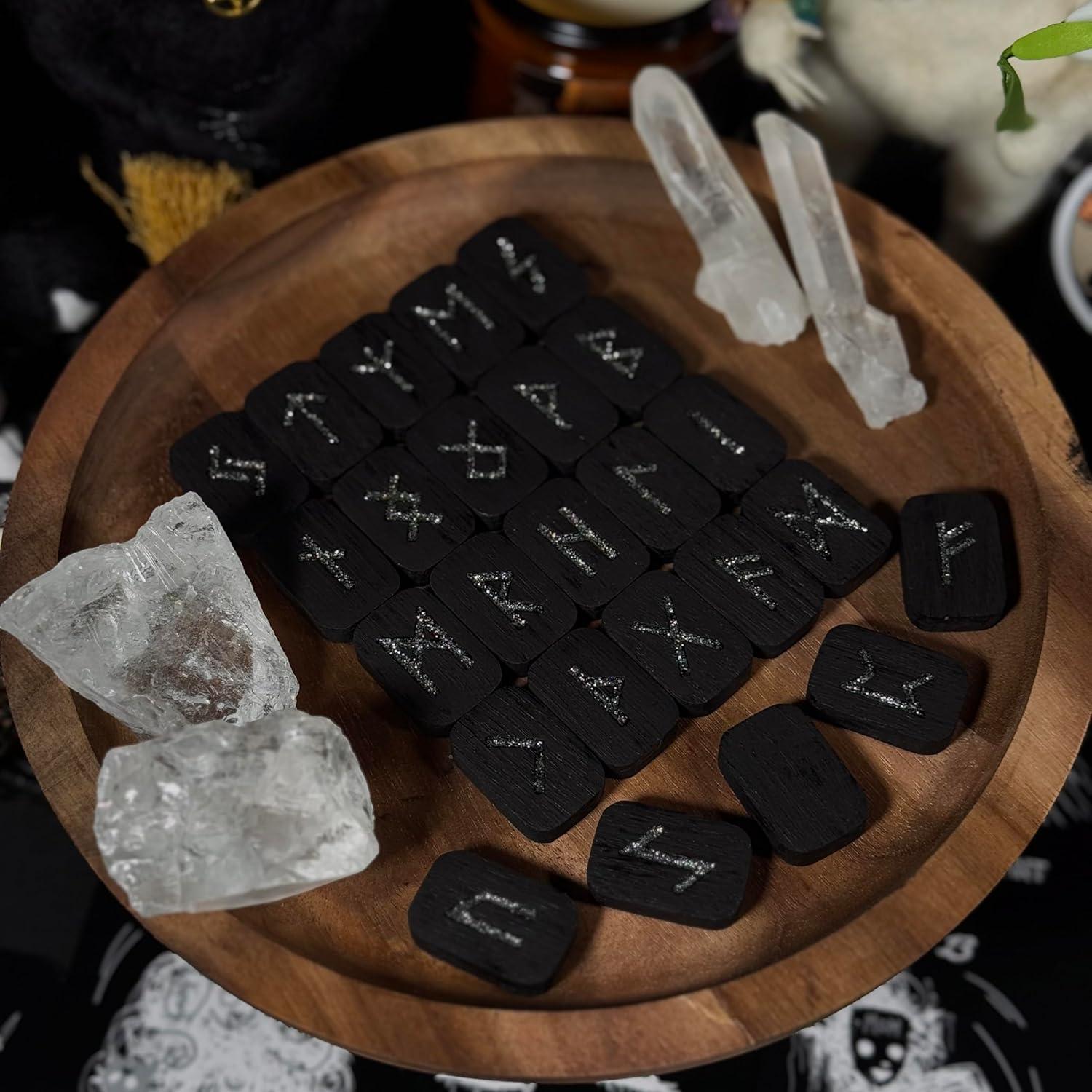 Conjunto de Runas de Madera de Roble CRAFTERIAN - 25 Piezas para Adivinación