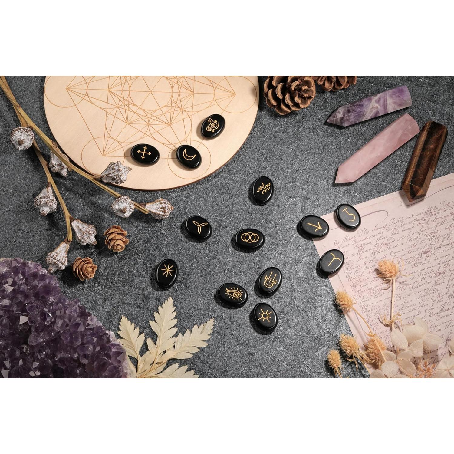 Set de 13 Piedras Rúnicas de Obsidiana Negra CrystalTears