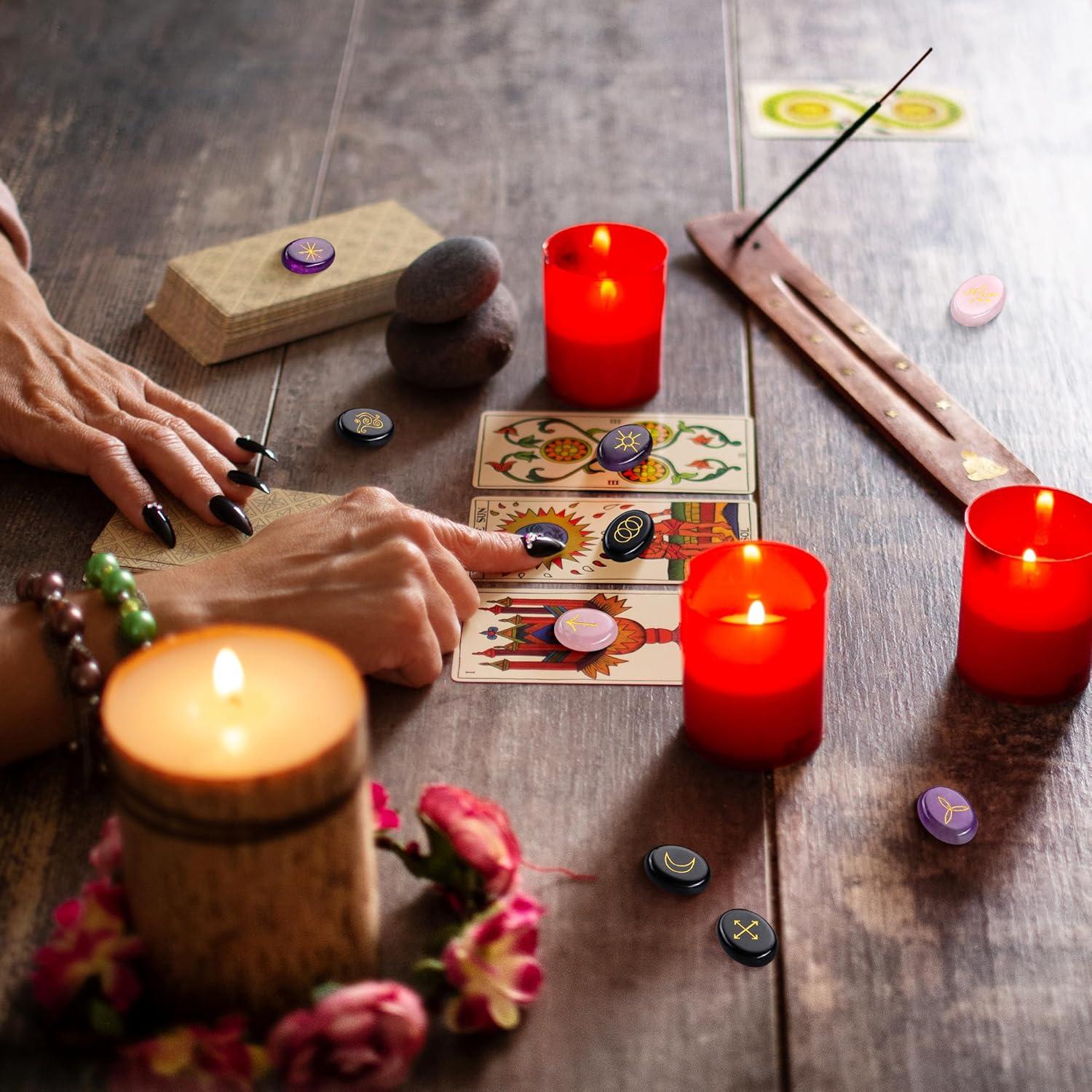 Set de 13 Piedras Rúnicas de Obsidiana Negra CrystalTears