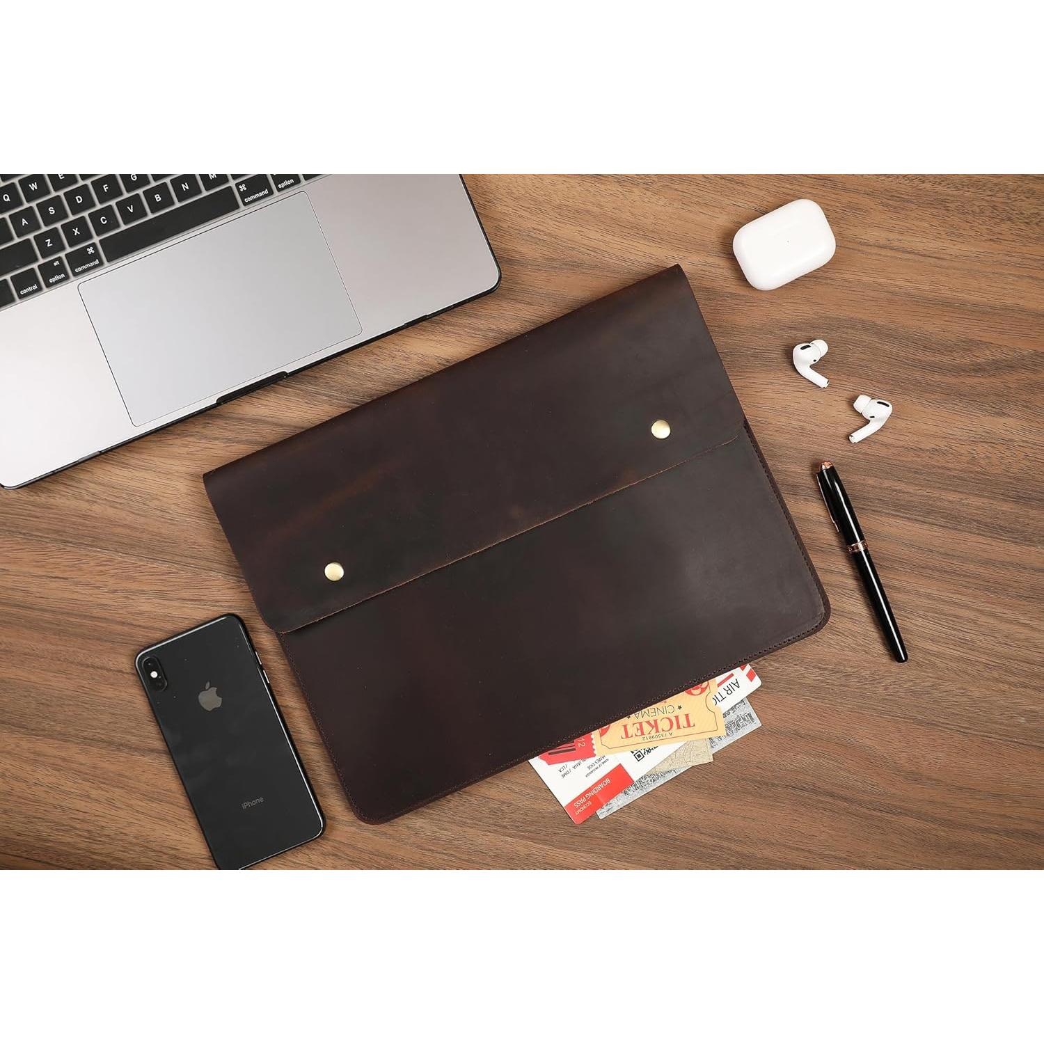 Funda de Piel DUKE&COW para iPad Pro 13" - Marrón Oscuro