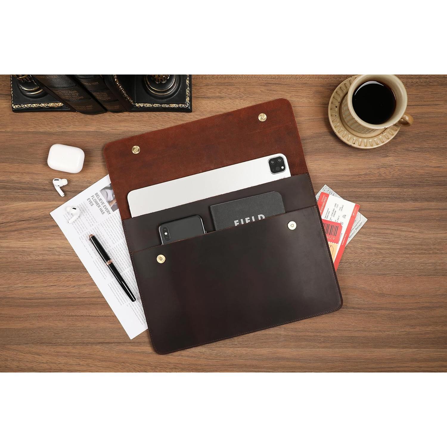 Funda de Piel DUKE&COW para iPad Pro 13" - Marrón Oscuro