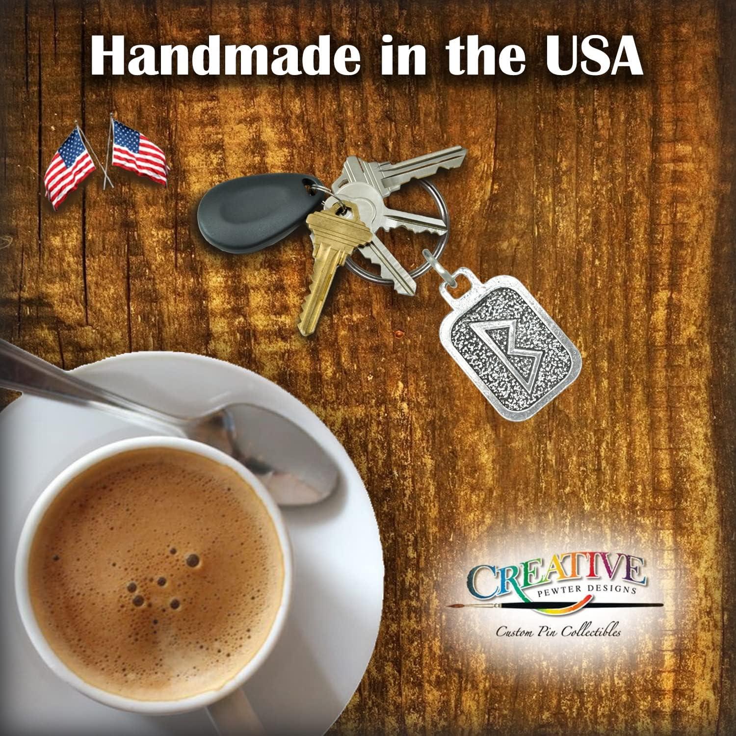 Llavero Runa Berkano Creative Pewter 3.81 cm Hecho en EE. UU.