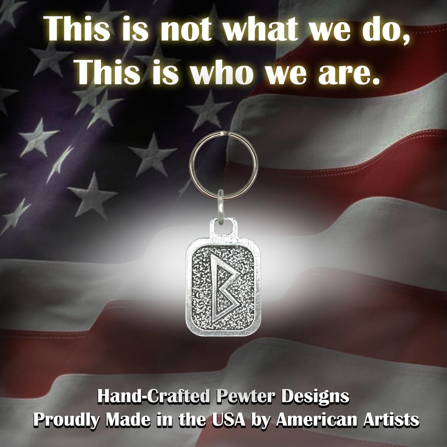 Llavero Runa Berkano Creative Pewter 3.81 cm Hecho en EE. UU.