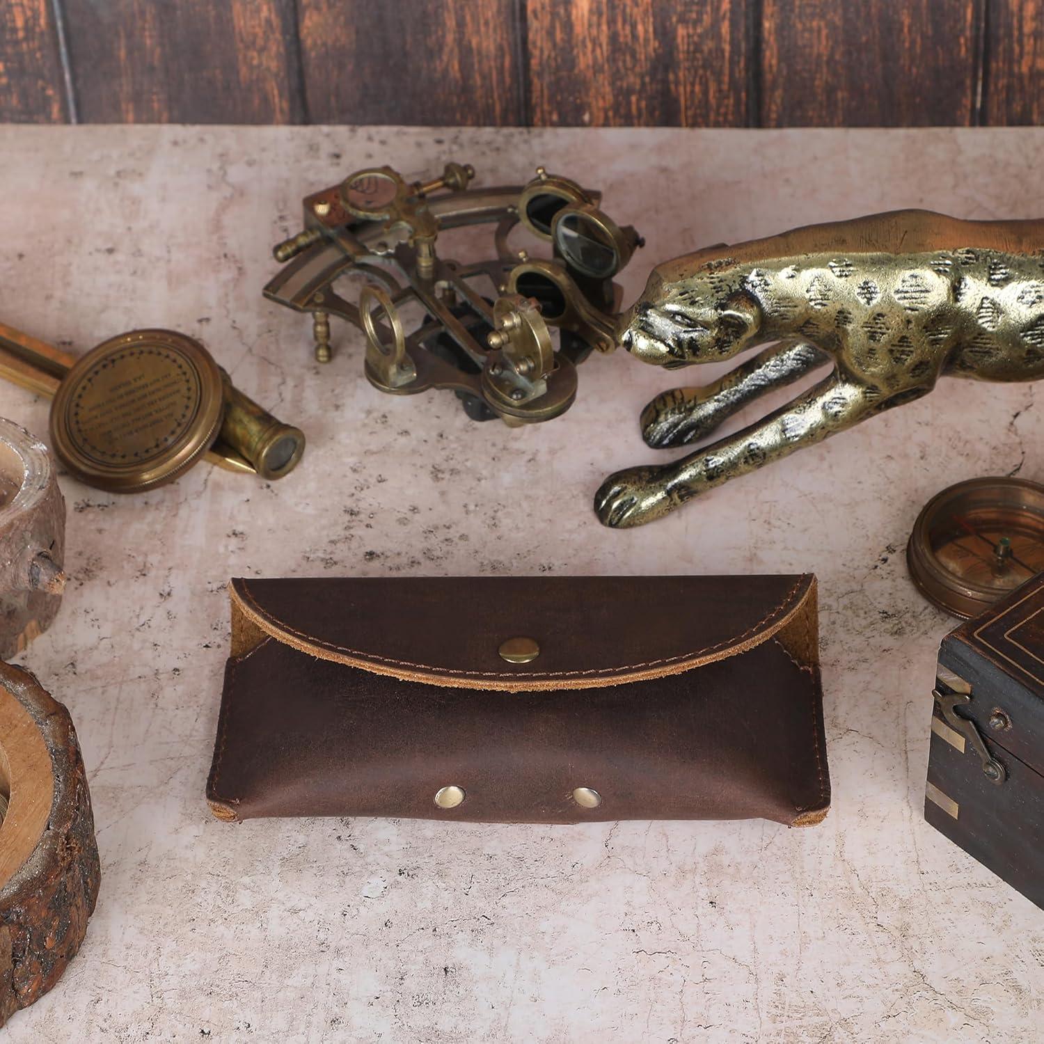 Funda de Gafas de Sol de Cuero Genuino CestAntiQ Marrón