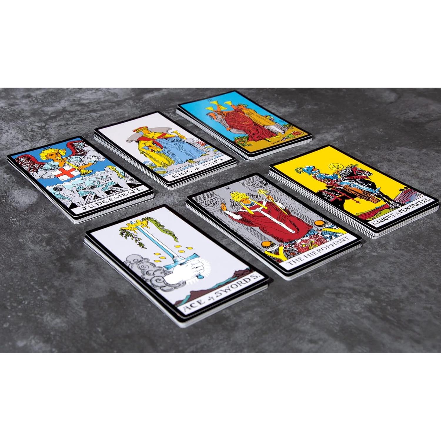 Mazo de Tarot Vitacera Black con Guía y Bolsa de Lino