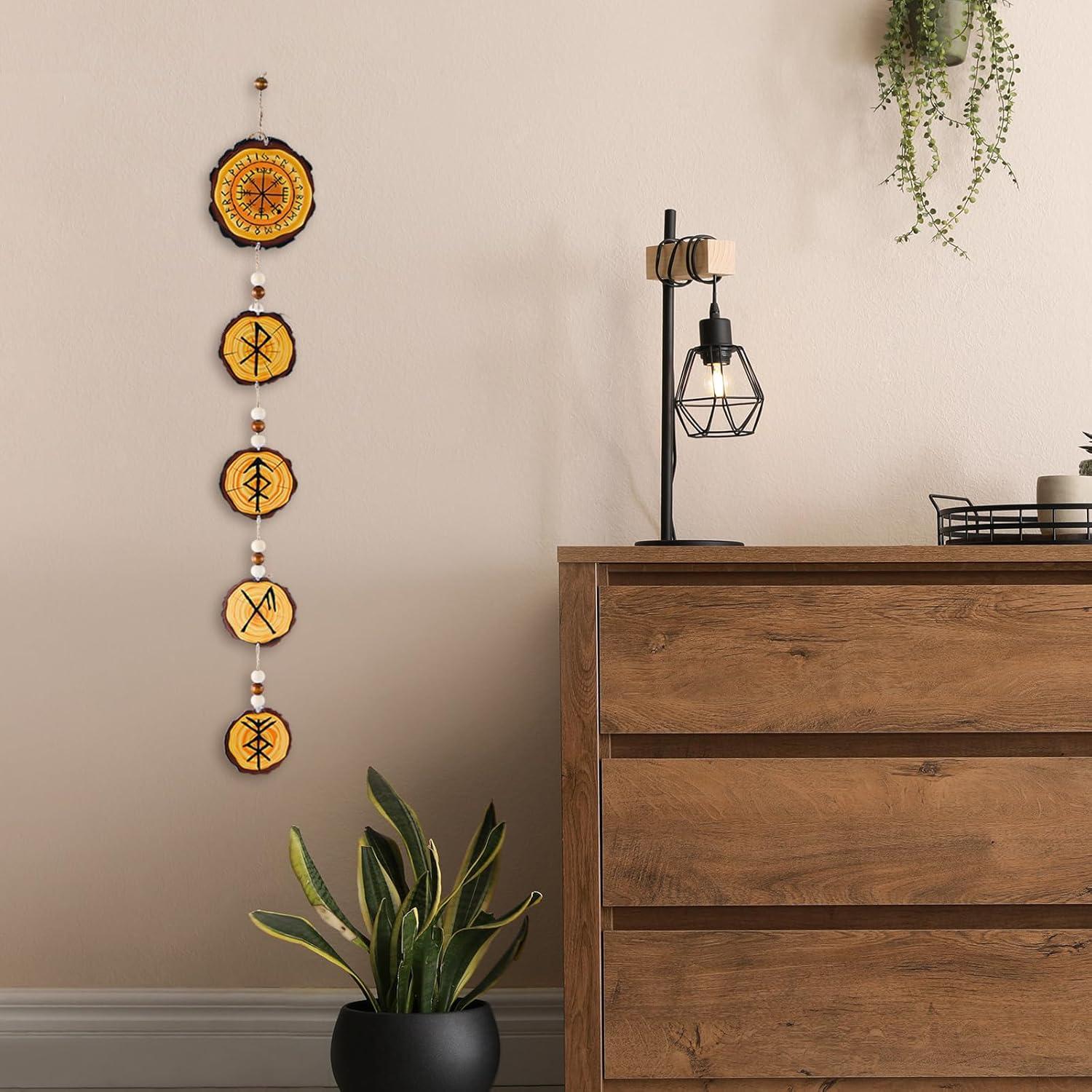 Cadena Rúnica Decorativa Thyle Yule 76.2 cm Madera Multicolor