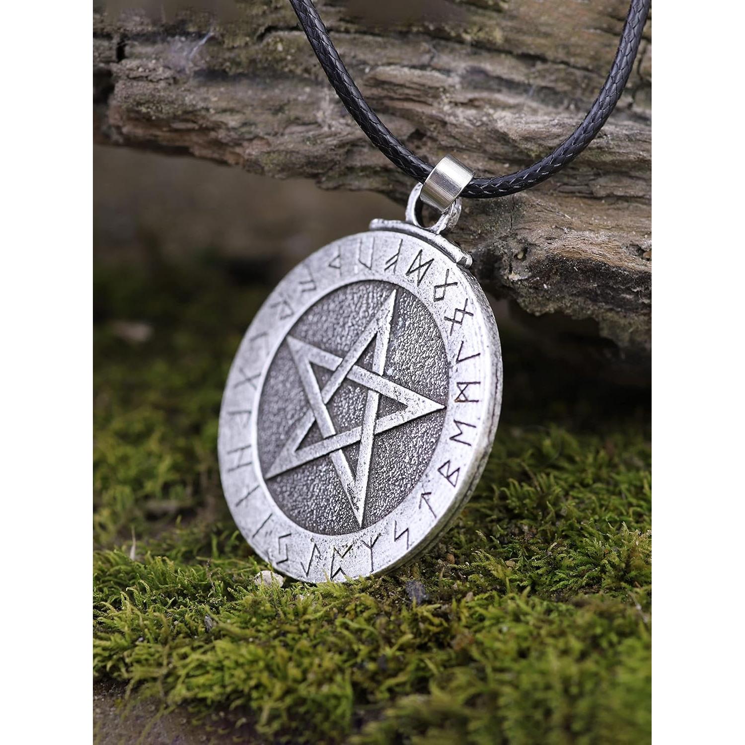 Collar Wiccan Pentáculo HAQUIL con Runas Futhark 40mm