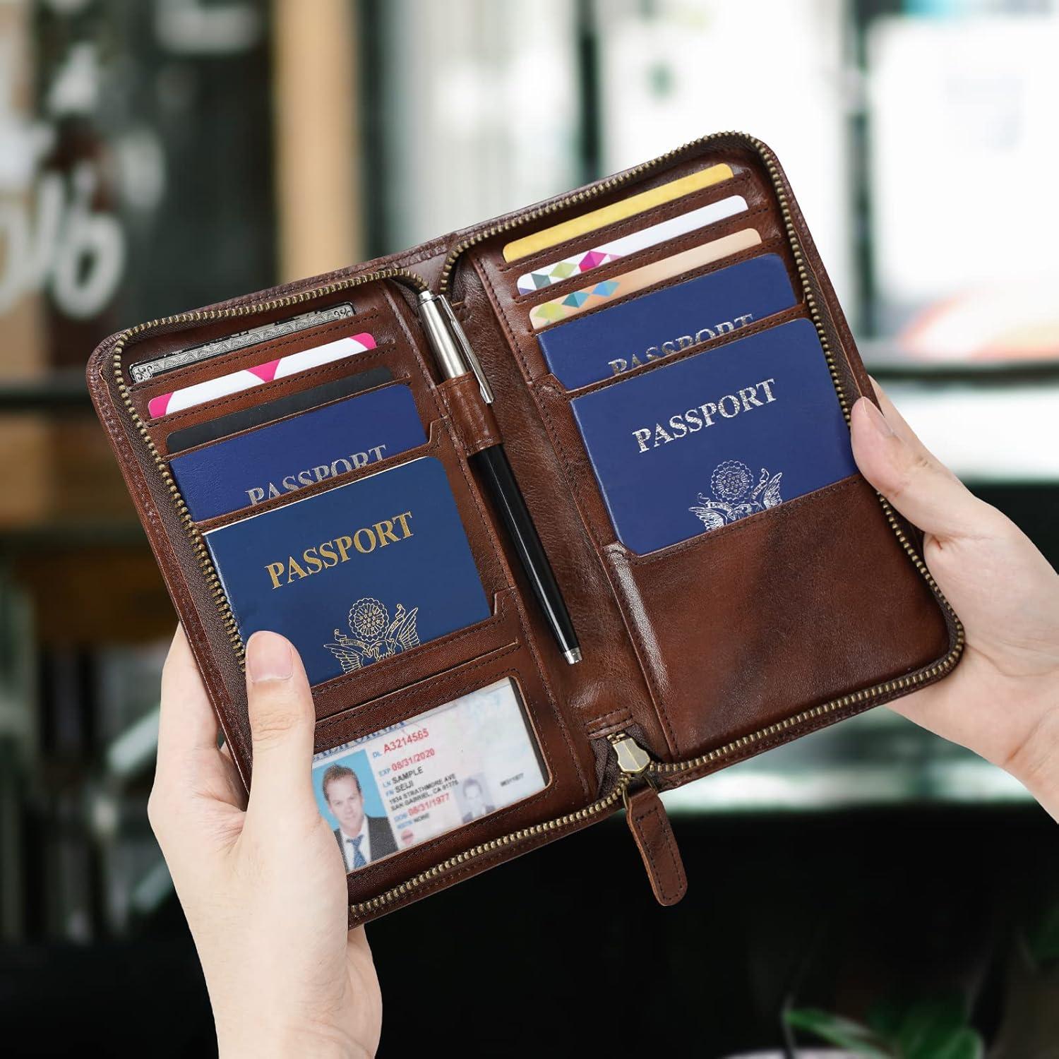 Funda de Pasaporte de Cuero Polare con Bloqueo RFID - Café