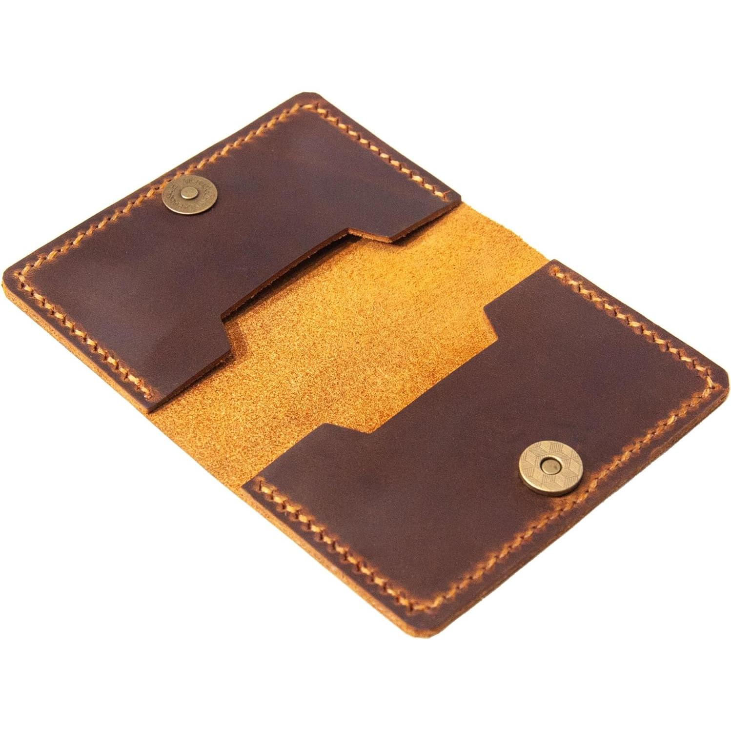 Porta Tarjetas de Cuero Genuino Marrón - Billetera Compacta con Cierre Magnético