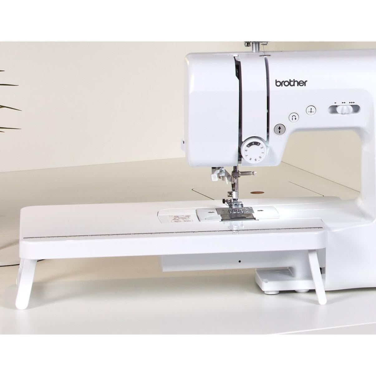 Mesa de extensión Brother WT17 para máquina de coser blanca