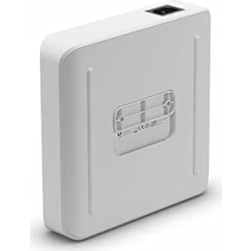 Switch PoE Ubiquiti USW Lite 16 con 16 puertos RJ45