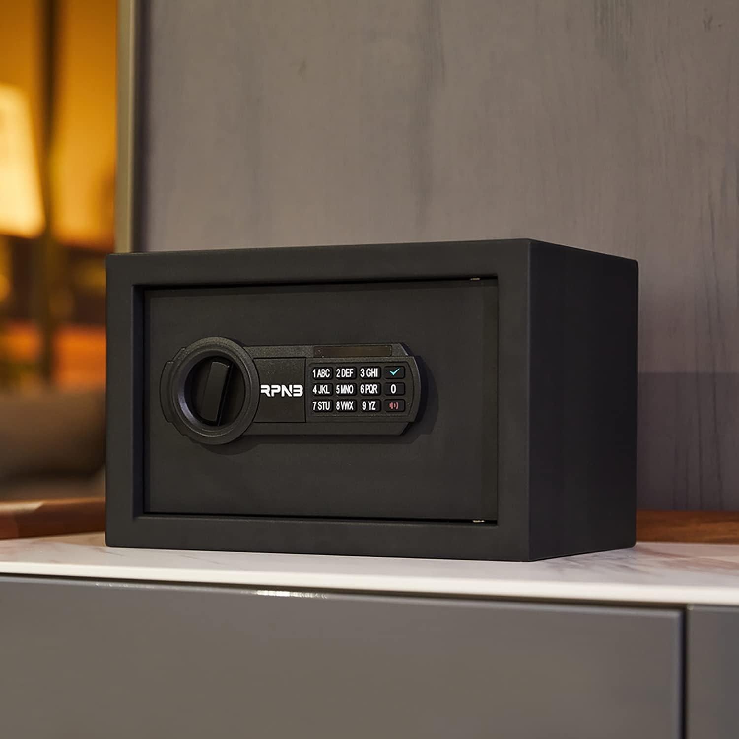 Caja Fuerte Deluxe RPNB 0.3 y 1.6 pies cúbicos con Pantalla Táctil