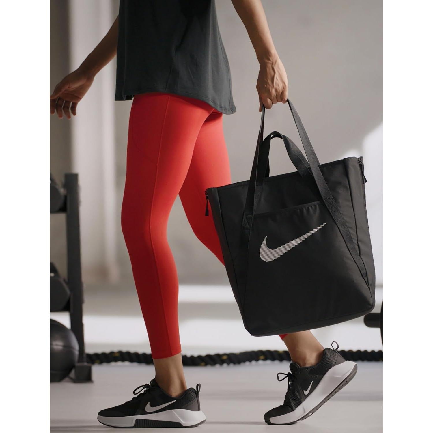 Nike Women's Gym Tote (28L)