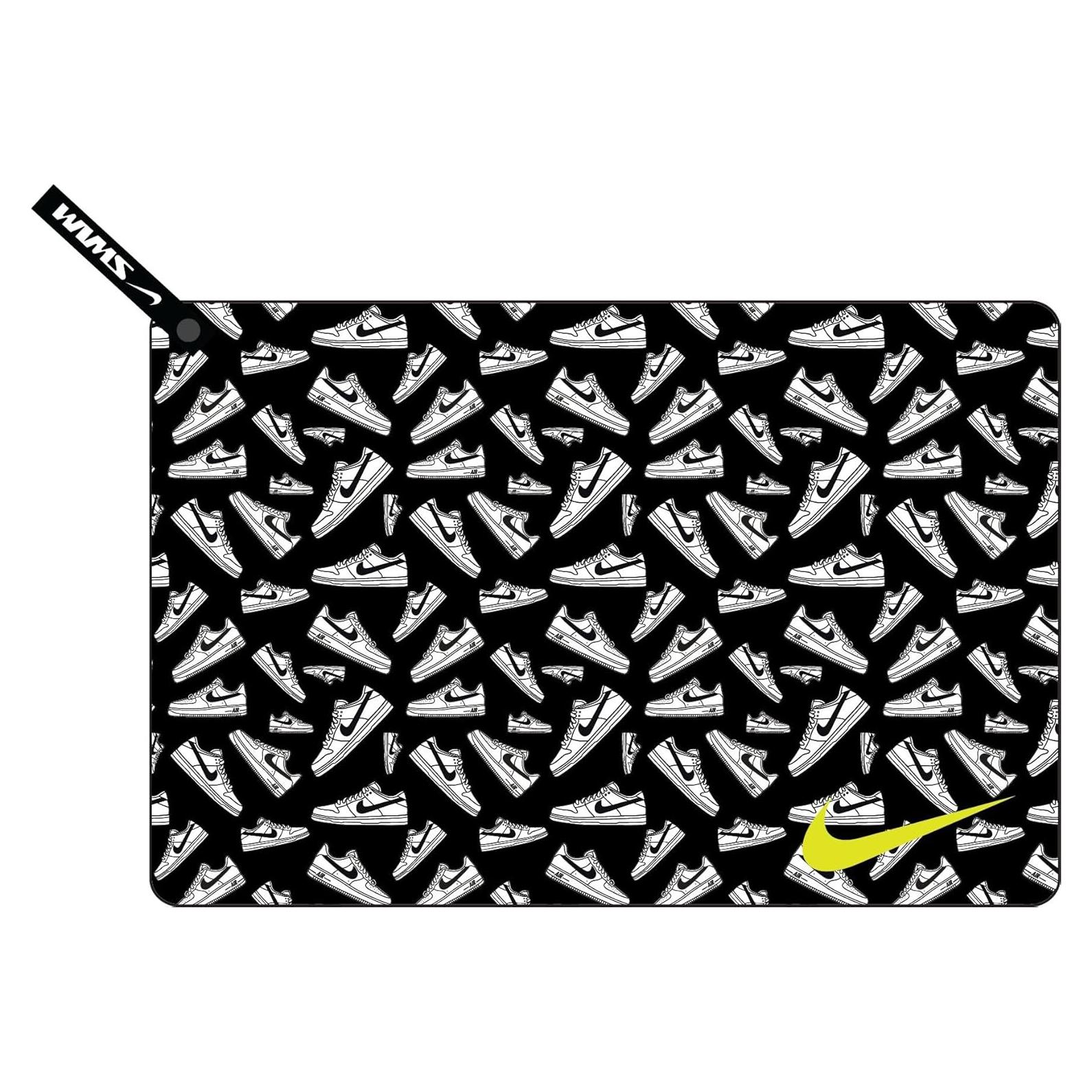 Toalla de natación Nike Grande Secado Rápido 40x81 cm Negra
