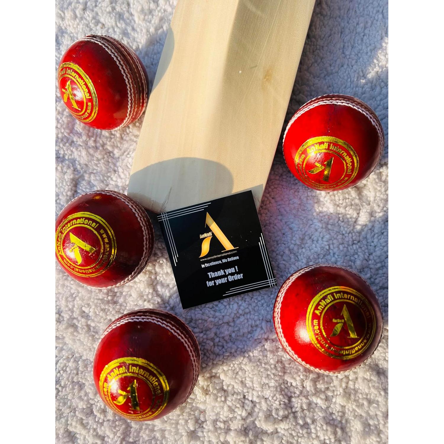 Pelota de Cricket AnNafi de Cuero Rojo Cosida a Mano - Senior