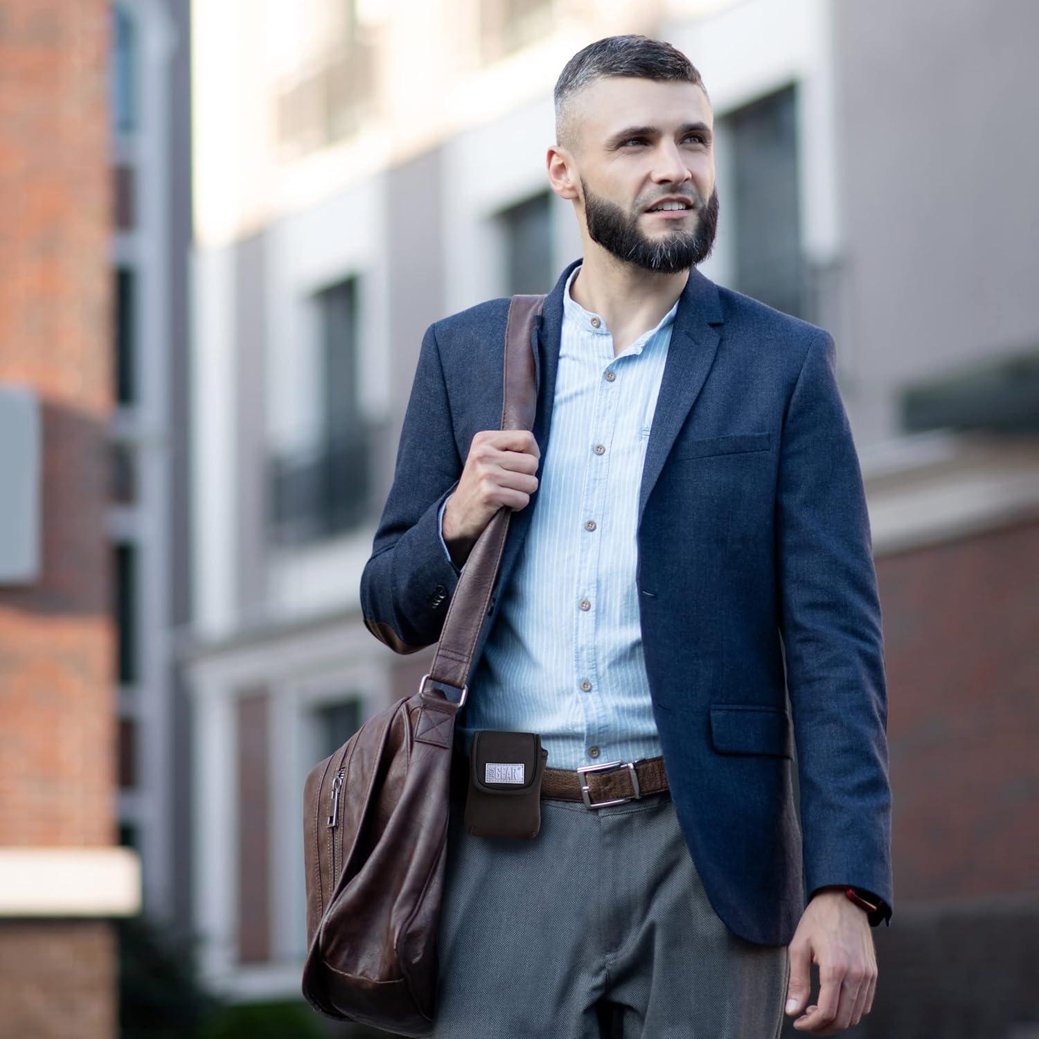 Funda para cartas de juego USA Gear - Neopreno flexible, portátil