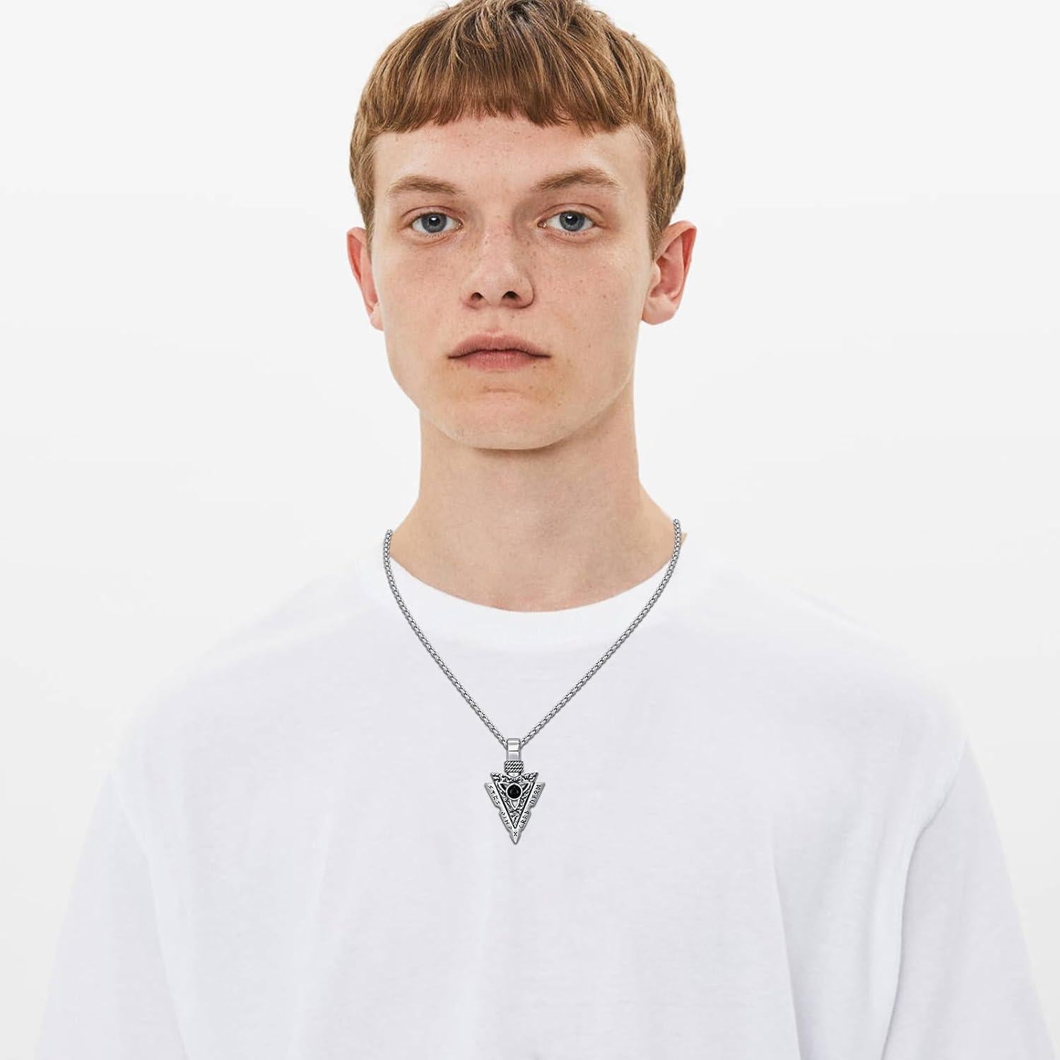 Collar Colgante Vikingo de Plata Esterlina 925 con Runas