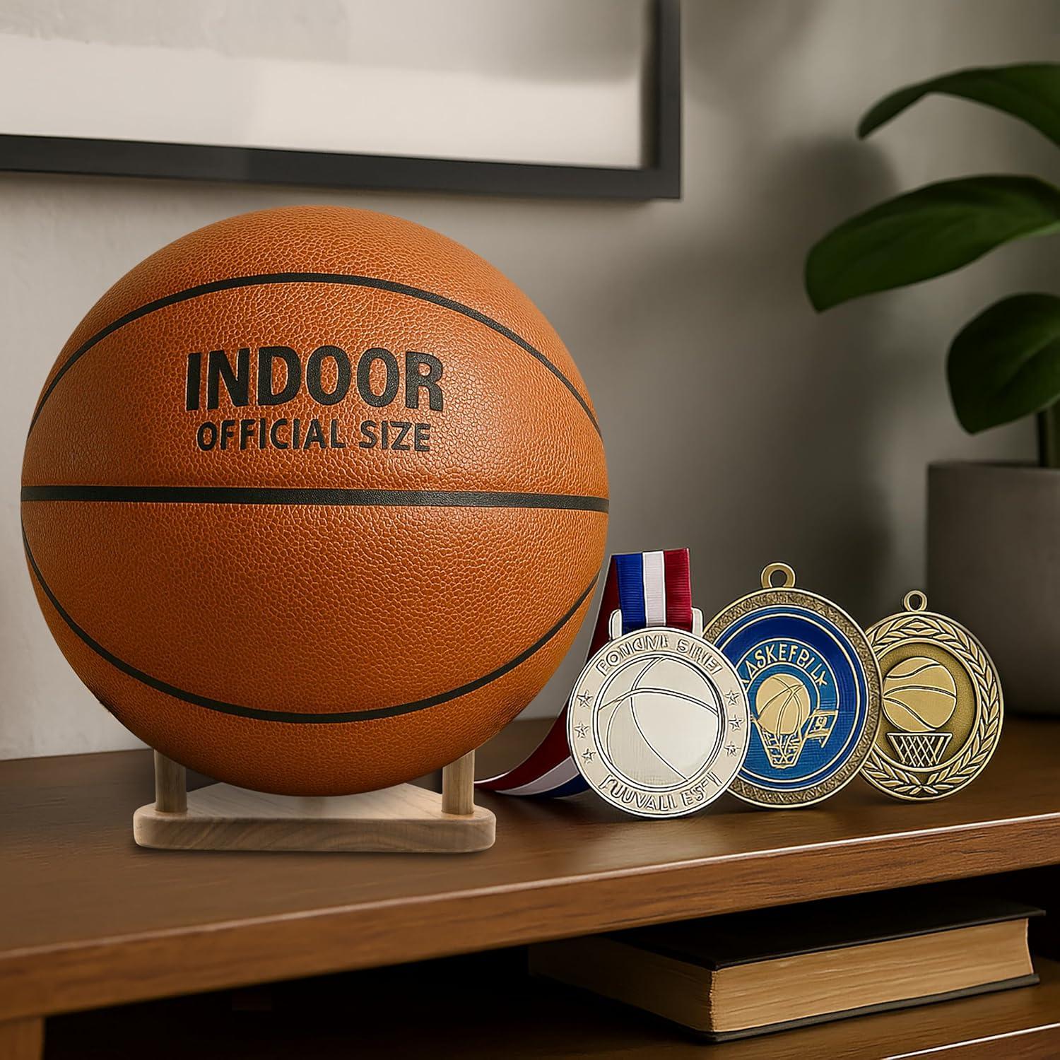 Soporte de Exhibición Triangular Samrion para Balones de Nogal