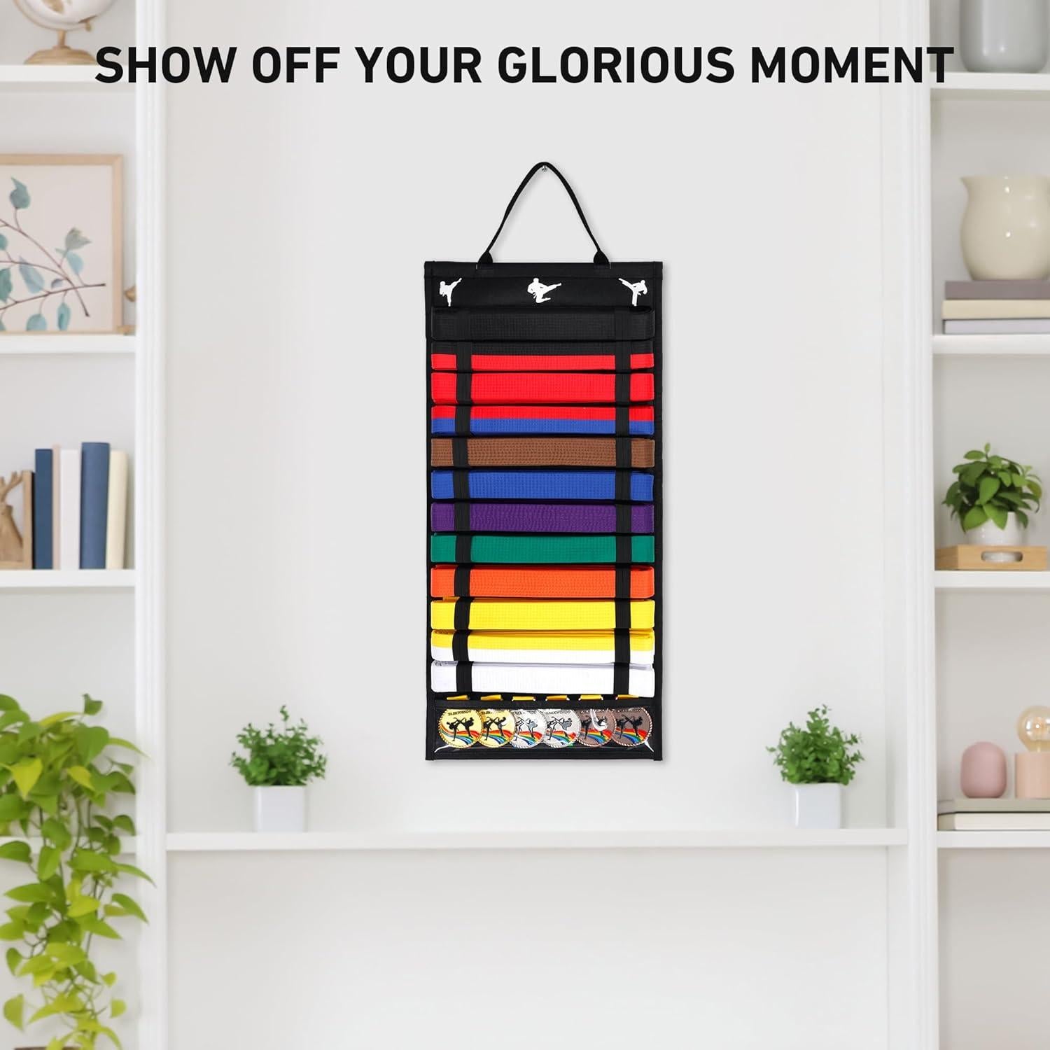 Soporte para Cinturones de Karate Winartton 12 Cinturones Fieltro