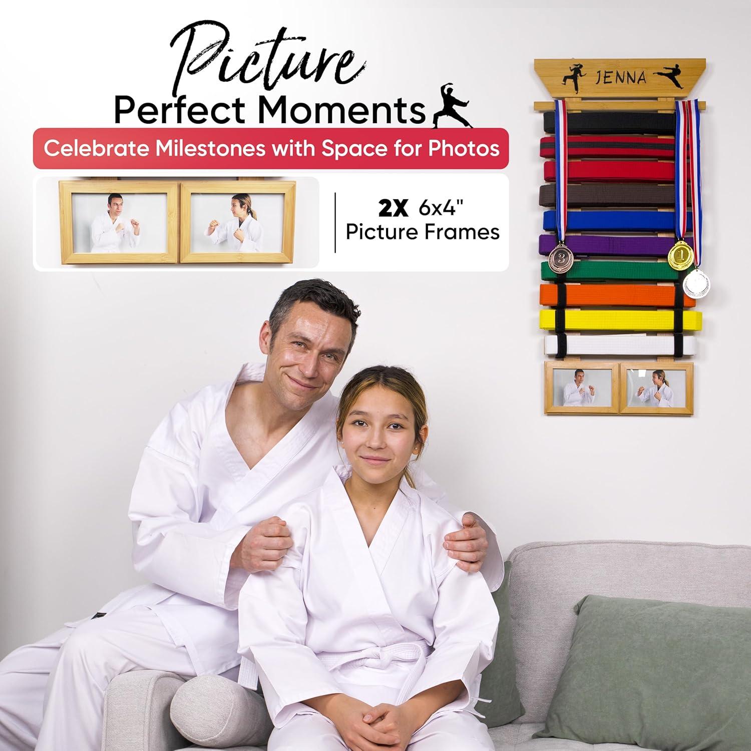 Soporte para Cinturones de Karate Optimus Depot - 10 Cinturones