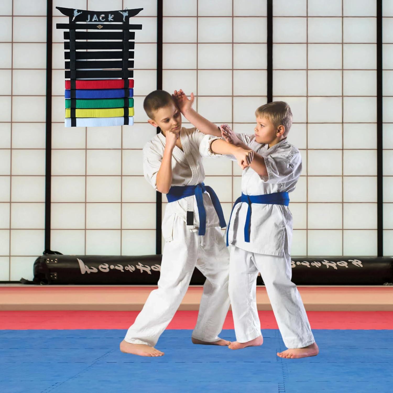 Soporte de Exhibición de Cinturones HXRROO de Madera 61x30cm