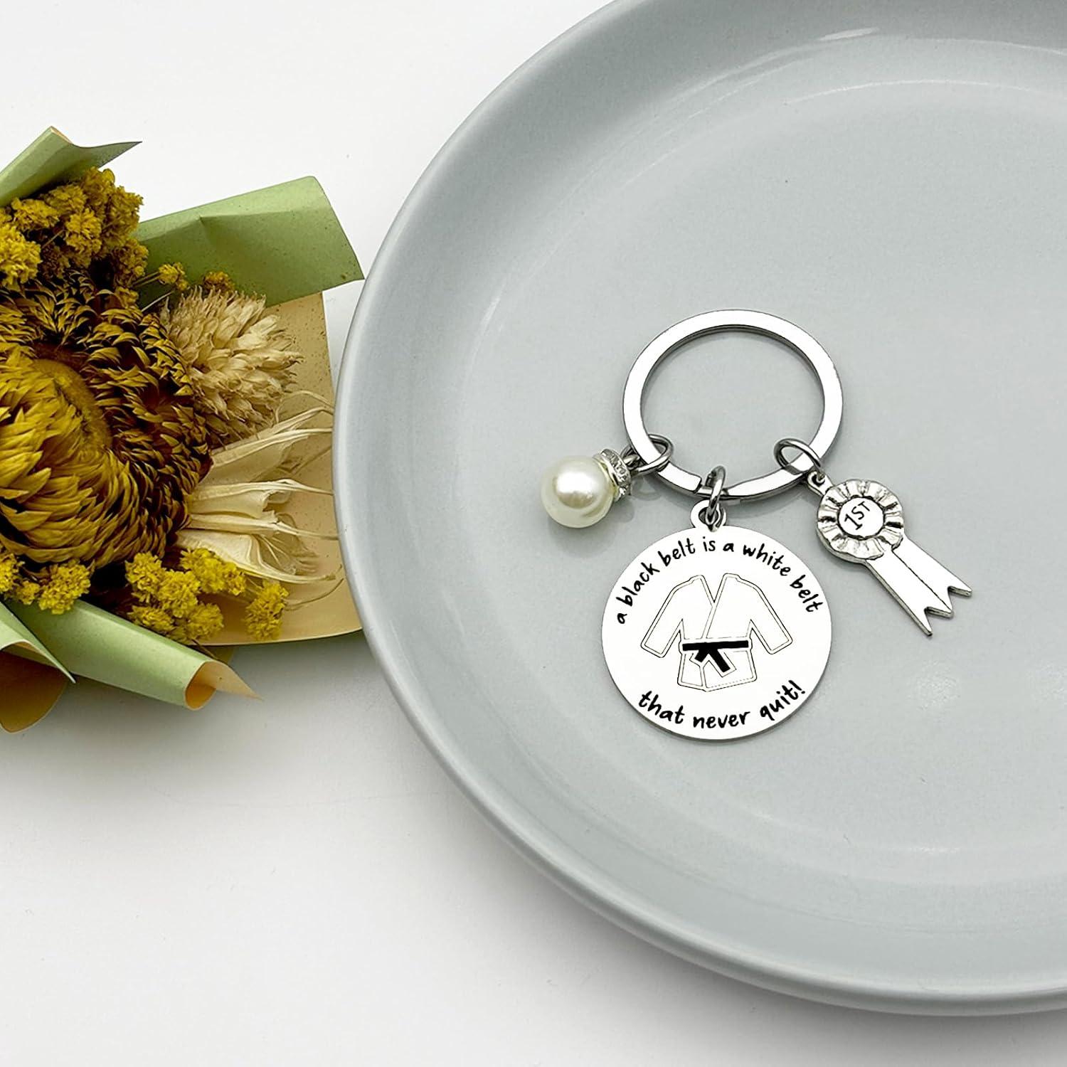 Llavero de Karate Acero Inoxidable 3cm - Regalo para Amantes