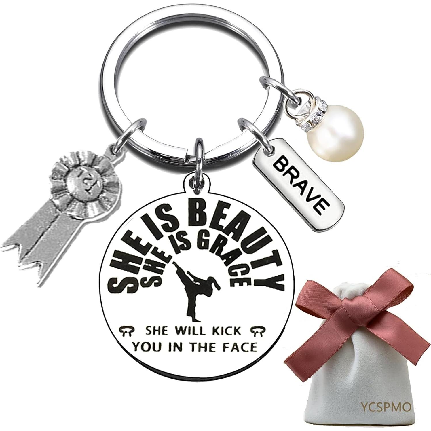 Llavero de Karate para Mujeres - Regalo Inspirador 3cm