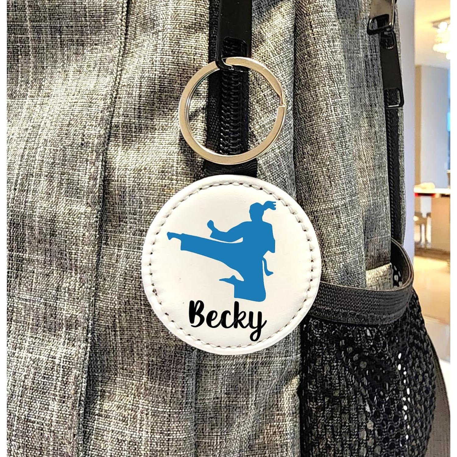 Llave Personalizada de Artes Marciales - Cuero PU 5x5 cm