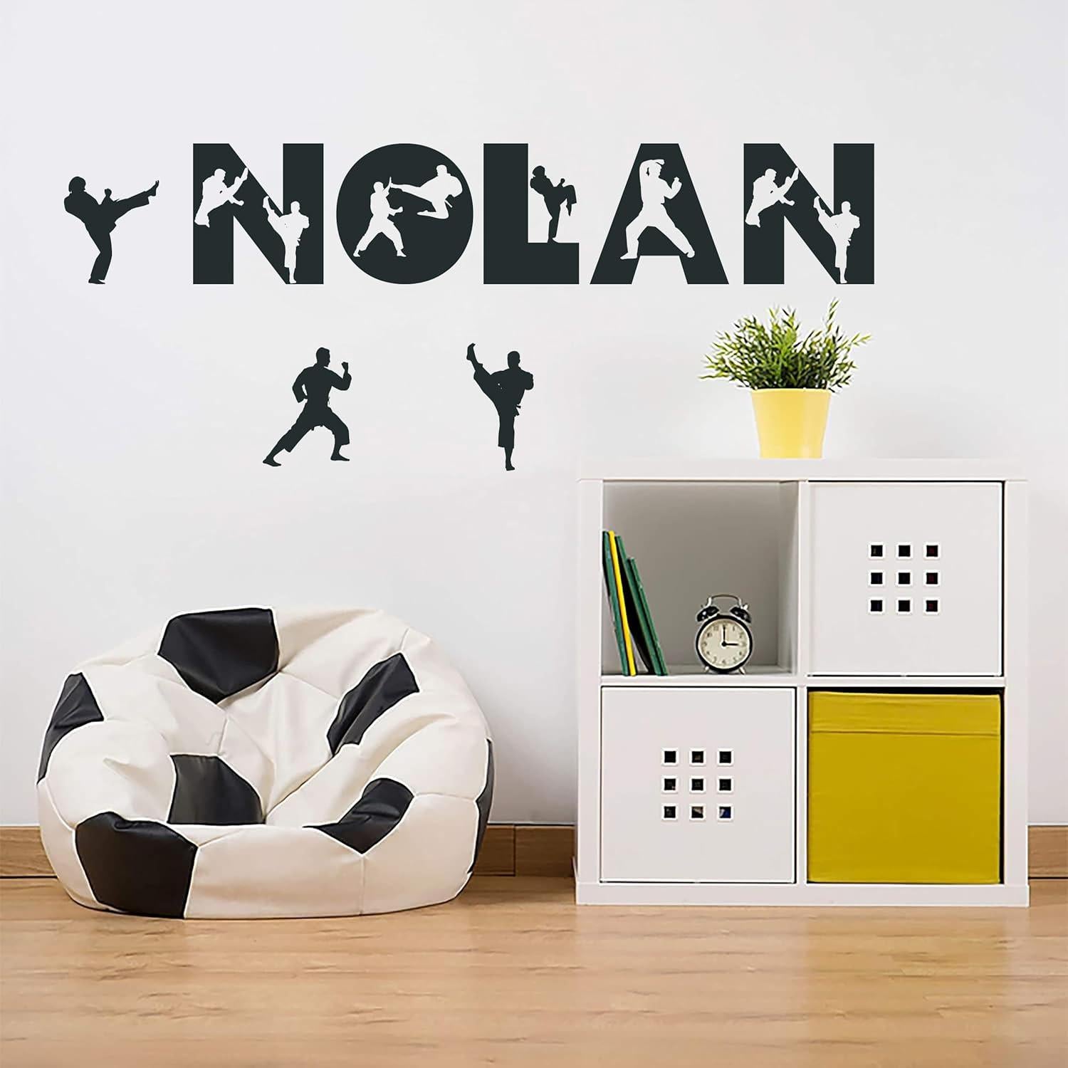 Calcomanía de Pared Personalizada Karate Megapolis - Decoración Infantil